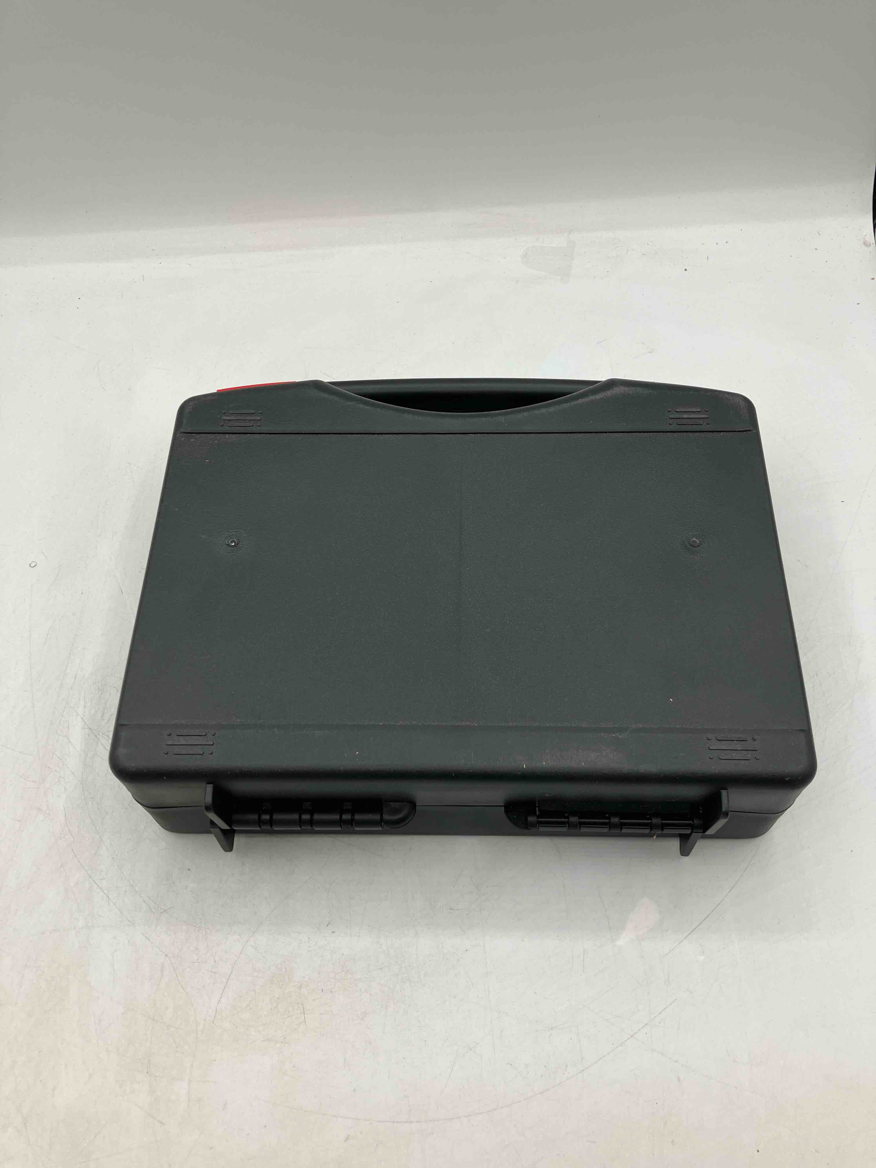 https://s3.amazonaws.com/lotting-images-prod/TrevorC/BRN3536062_1760196898660.jpeg
