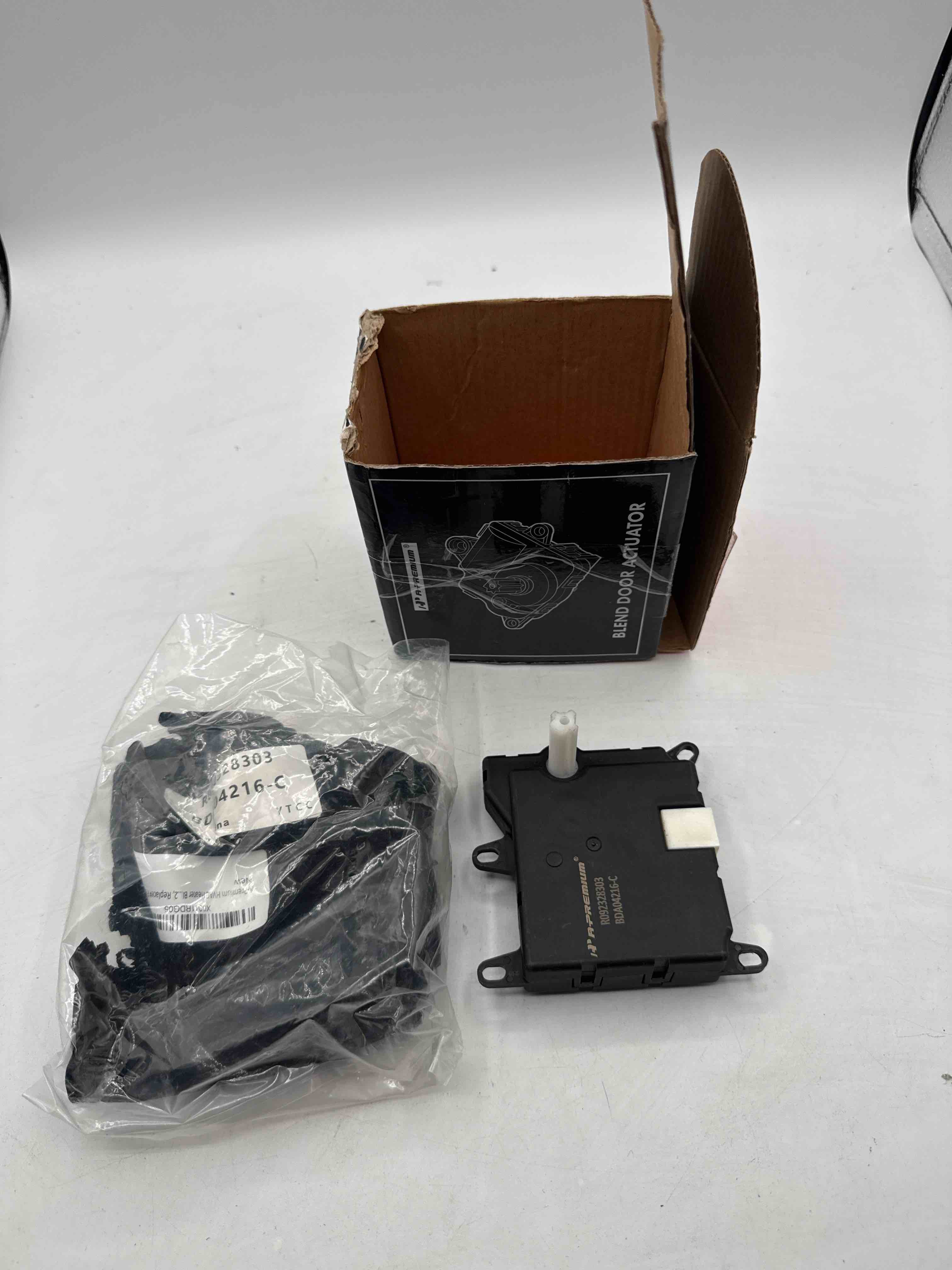 https://s3.amazonaws.com/lotting-images-prod/TrevorC/GRA3481108_1758750697800.jpeg