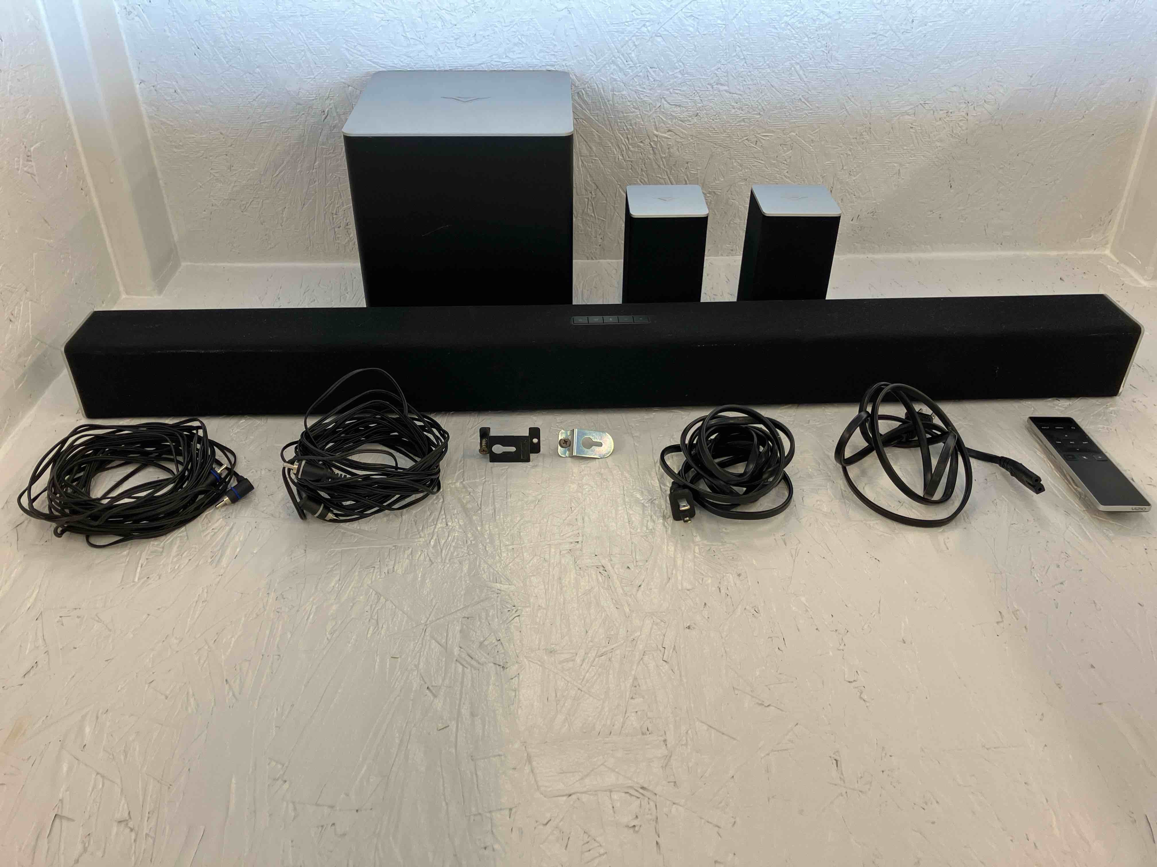 https://s3.amazonaws.com/lotting-images-prod/TrevorC/GRA3628041_1755189247485.jpeg