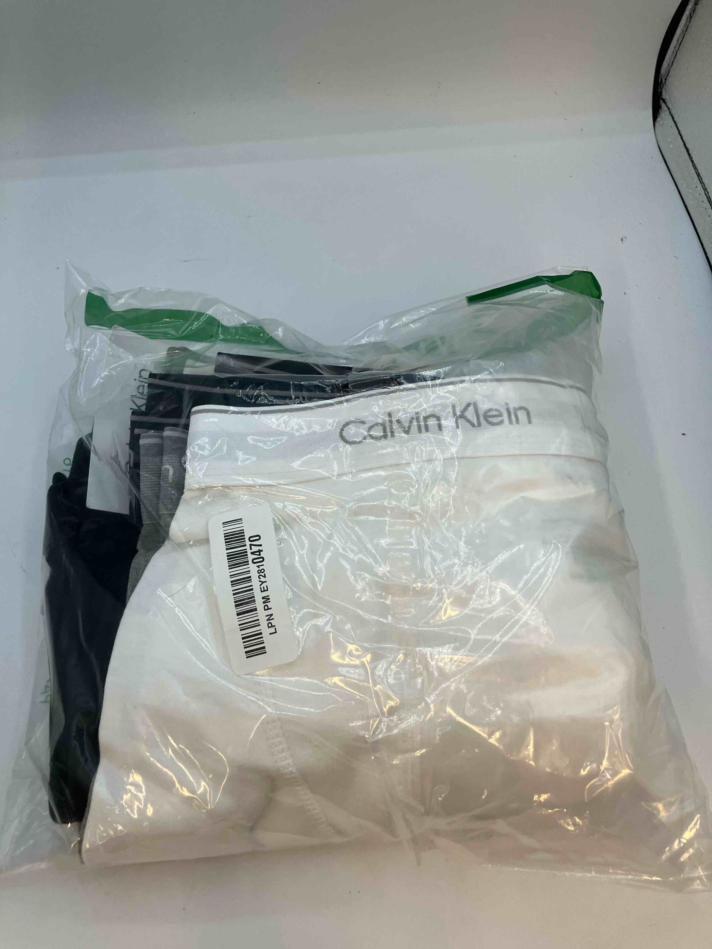https://s3.amazonaws.com/lotting-images-prod/TrevorC/GRA3628492_1757779668857.jpeg