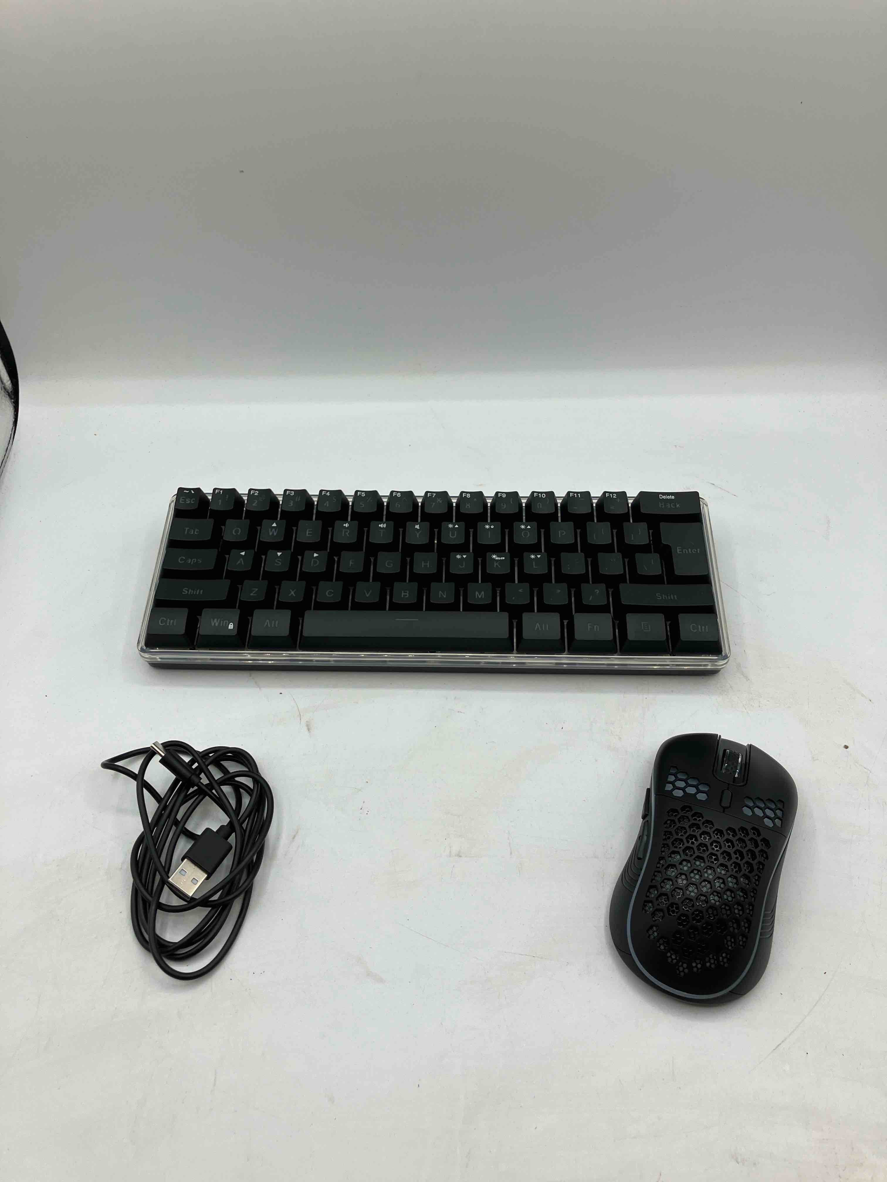 https://s3.amazonaws.com/lotting-images-prod/TrevorC/GRA3628680_1758380634636.jpeg