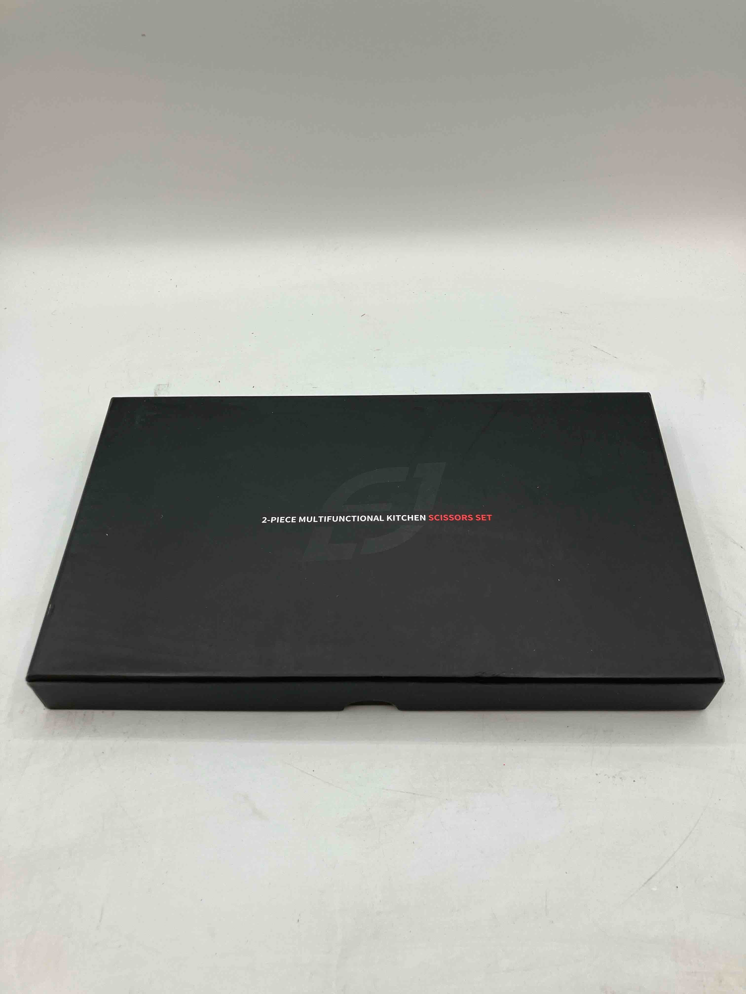 https://s3.amazonaws.com/lotting-images-prod/TrevorC/GRA3628688_1758381811501.jpeg