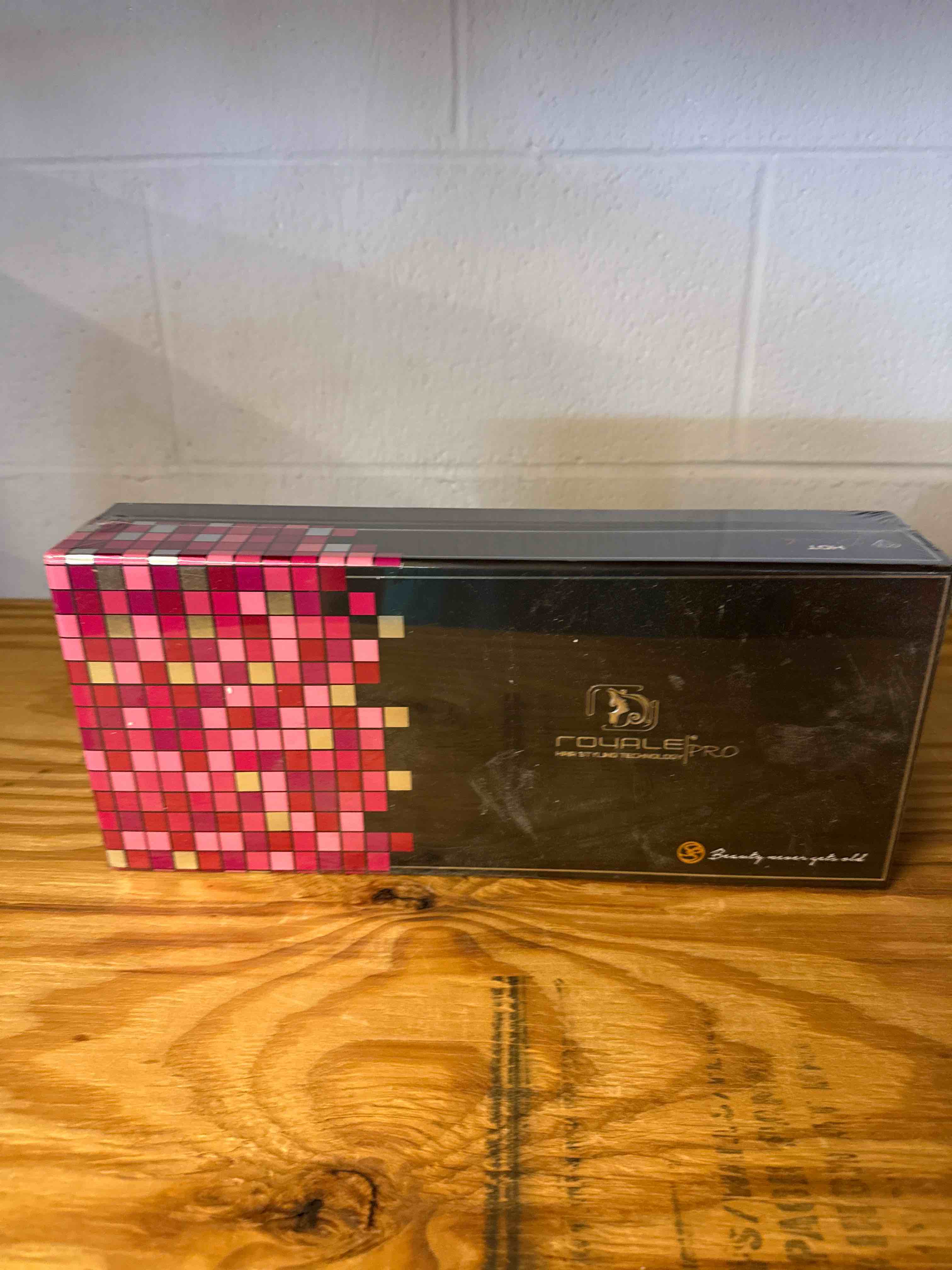 https://s3.amazonaws.com/lotting-images-prod/TrevorC/GRA3629089_1759250094532.jpeg