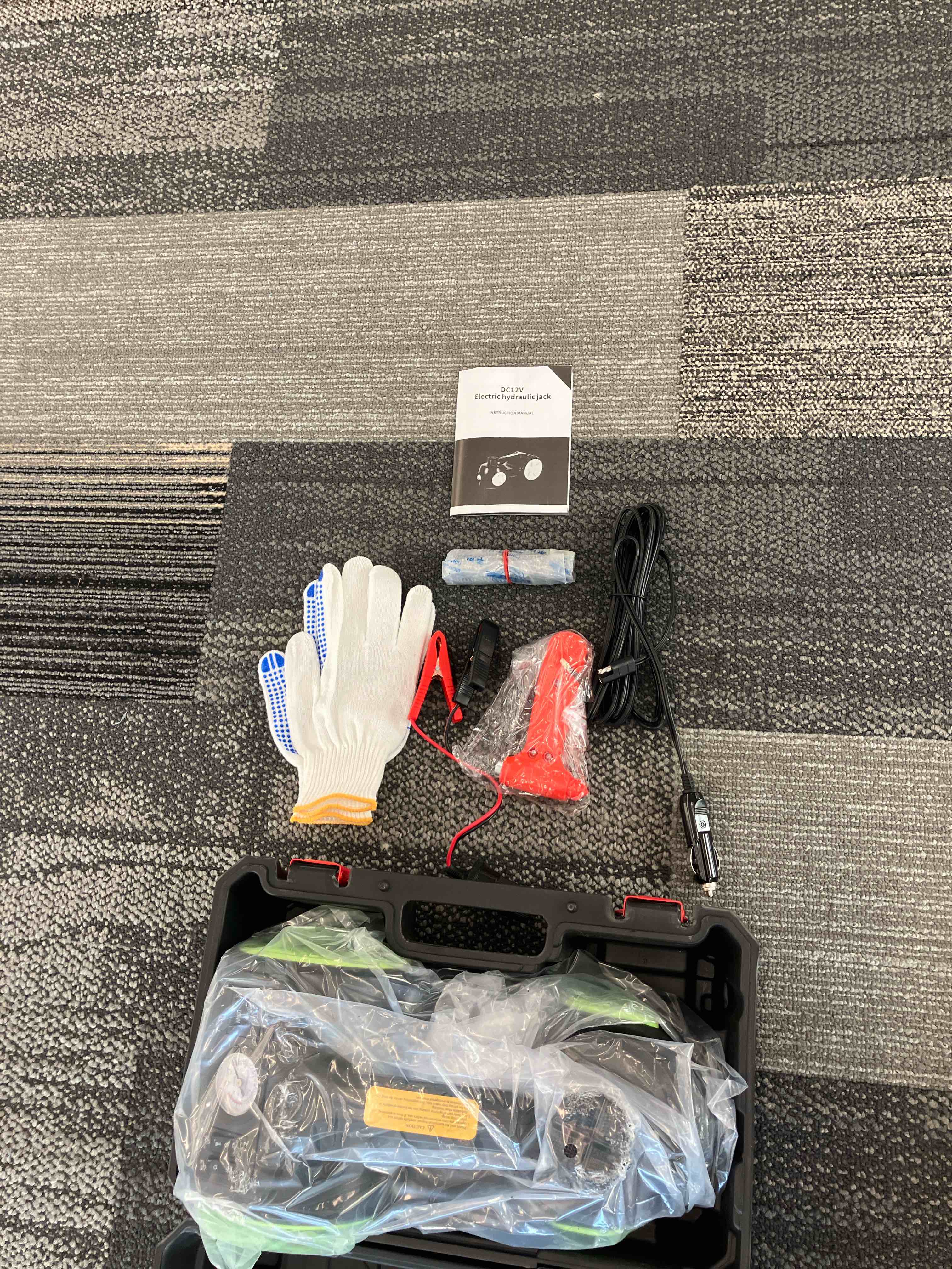 https://s3.amazonaws.com/lotting-images-prod/TrevorC/GRA3629268_1759789878298.jpeg