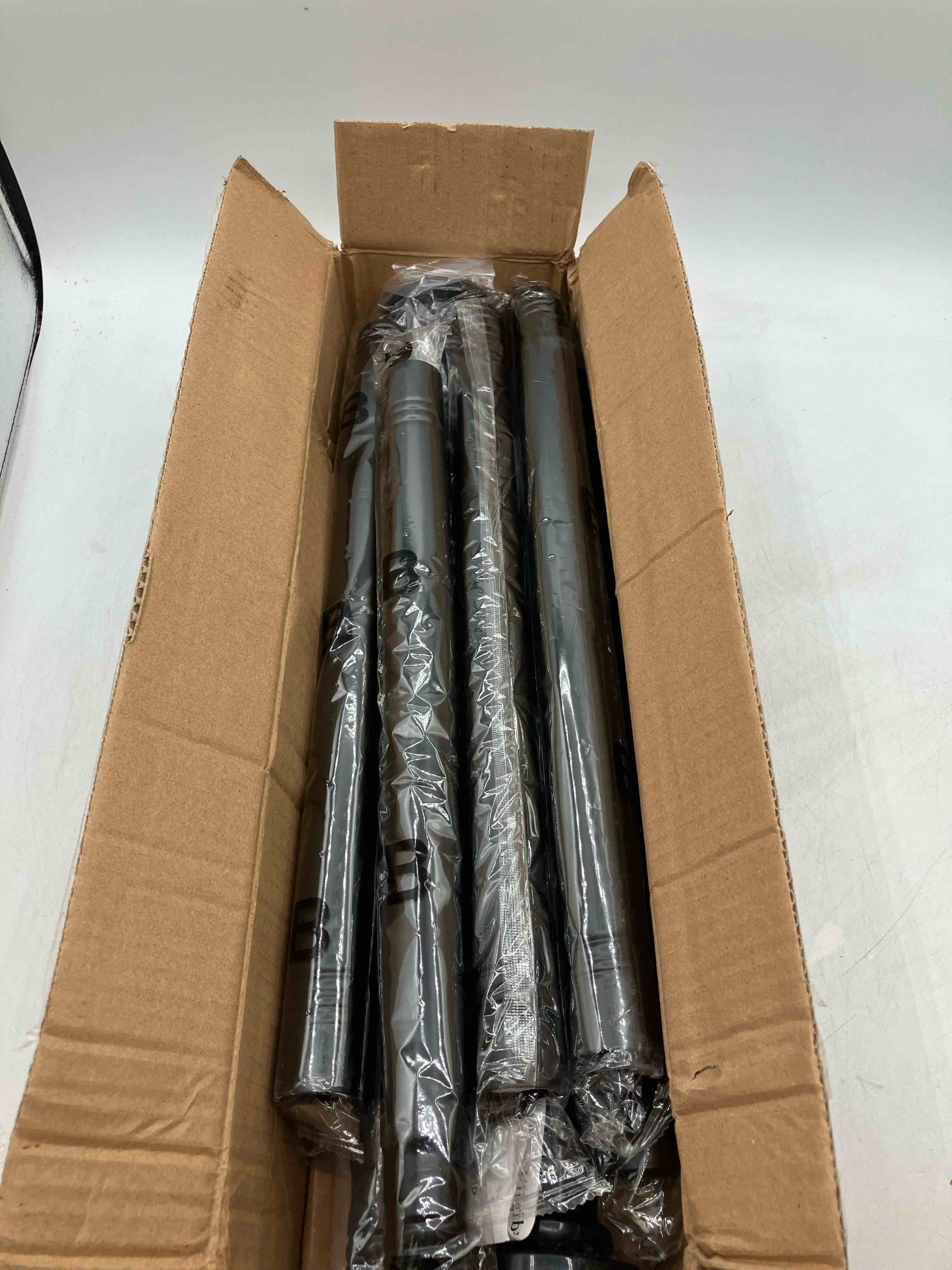 https://s3.amazonaws.com/lotting-images-prod/TrevorC/GRA3629482_1760396180974.jpeg