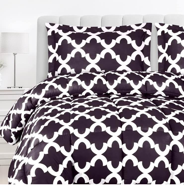 Utopia Bedding - Comforter Set with 2 Pillow Shams - 3 Pieces Bedding Comforter Sets - Down Alternative Comforter - Soft and Comfortable - Machine Washable, Plum, Queen
