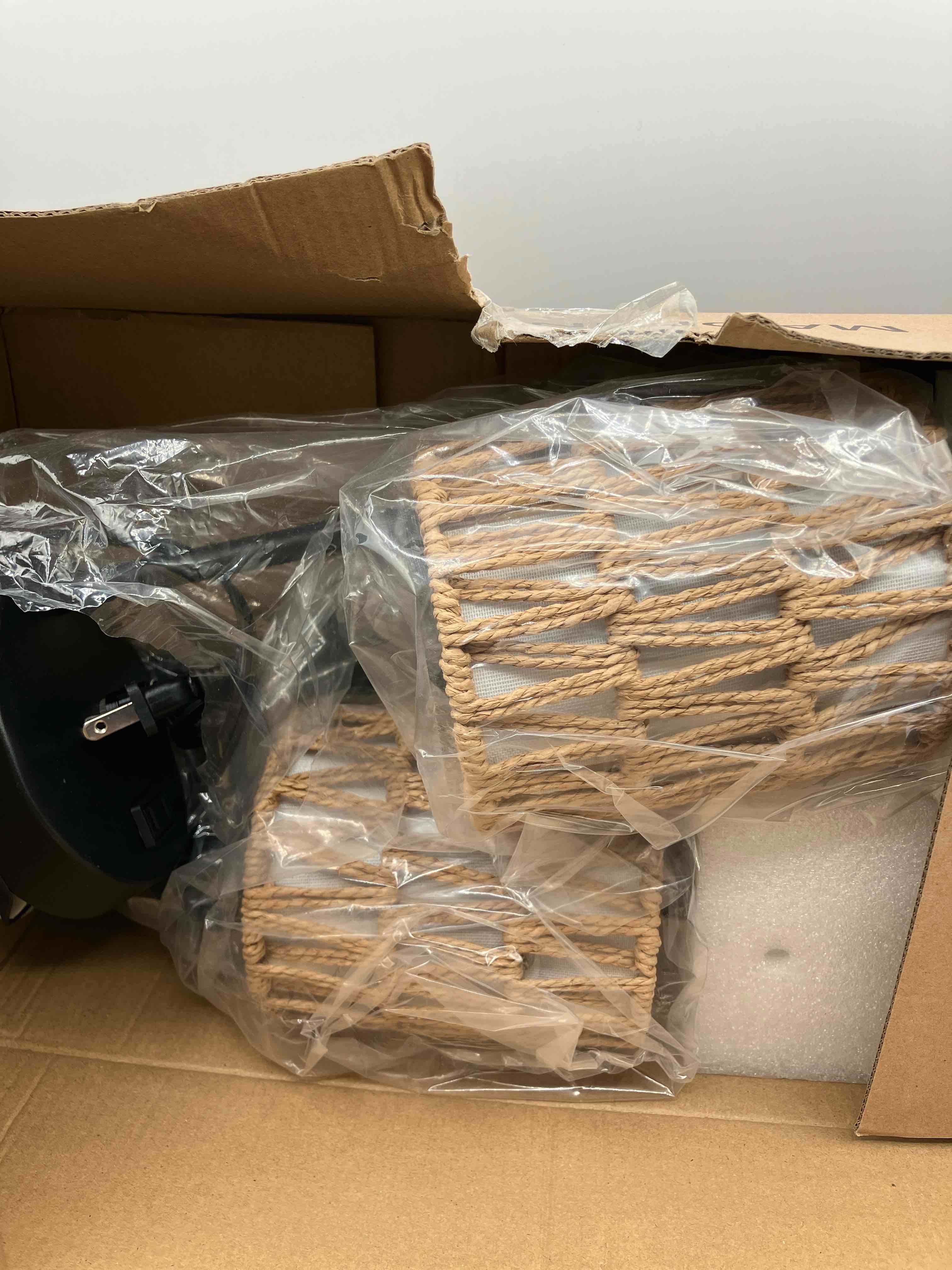 https://s3.amazonaws.com/lotting-images-prod/TrevorC/PPE3592143_1757944058838.jpeg
