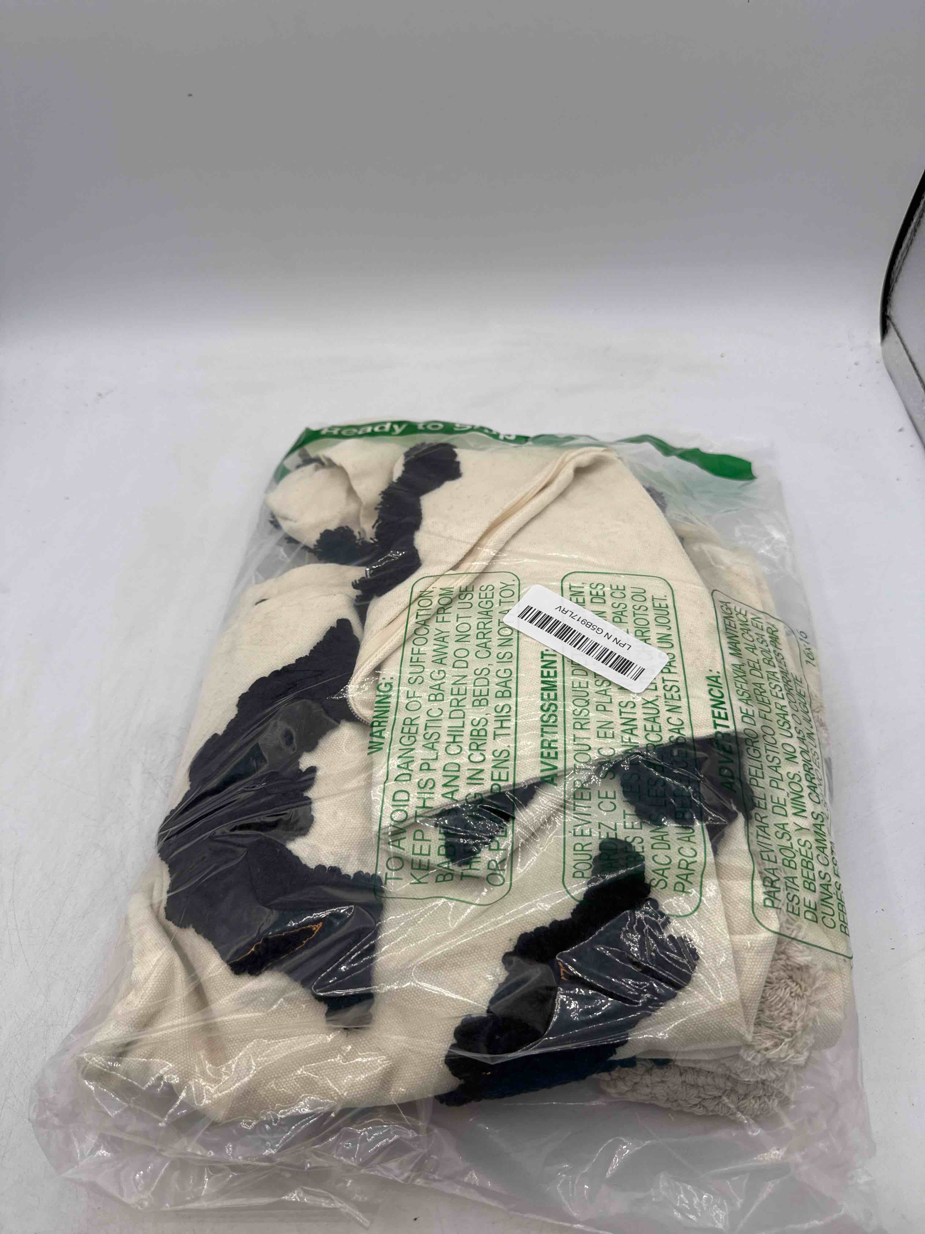 https://s3.amazonaws.com/lotting-images-prod/TrevorC/PPE3593071_1760121169409.jpeg
