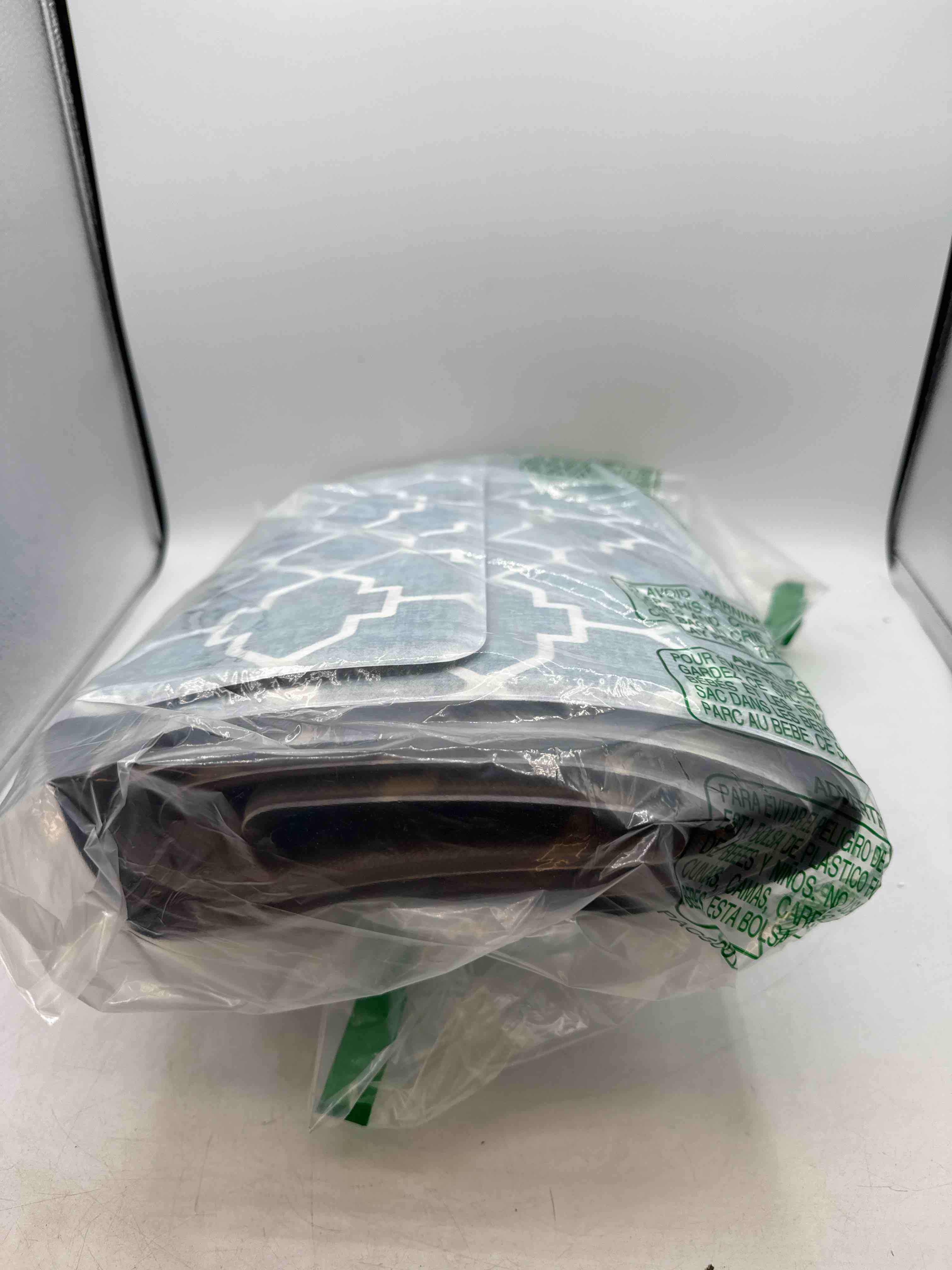 https://s3.amazonaws.com/lotting-images-prod/TrevorC/PPE3593073_1760121576818.jpeg