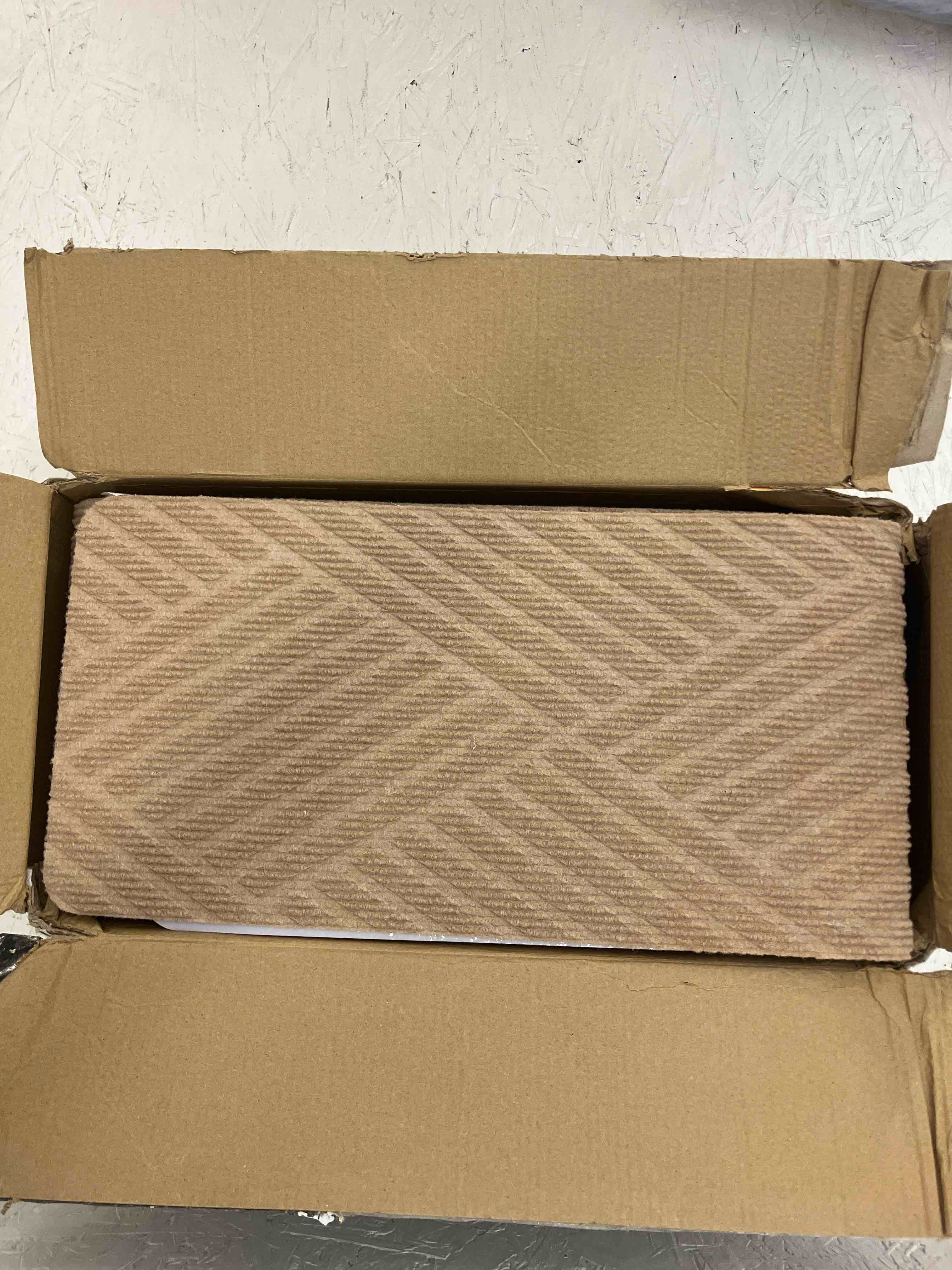 https://s3.amazonaws.com/lotting-images-prod/TrevorC/PPE3593215_1760540072367.jpeg