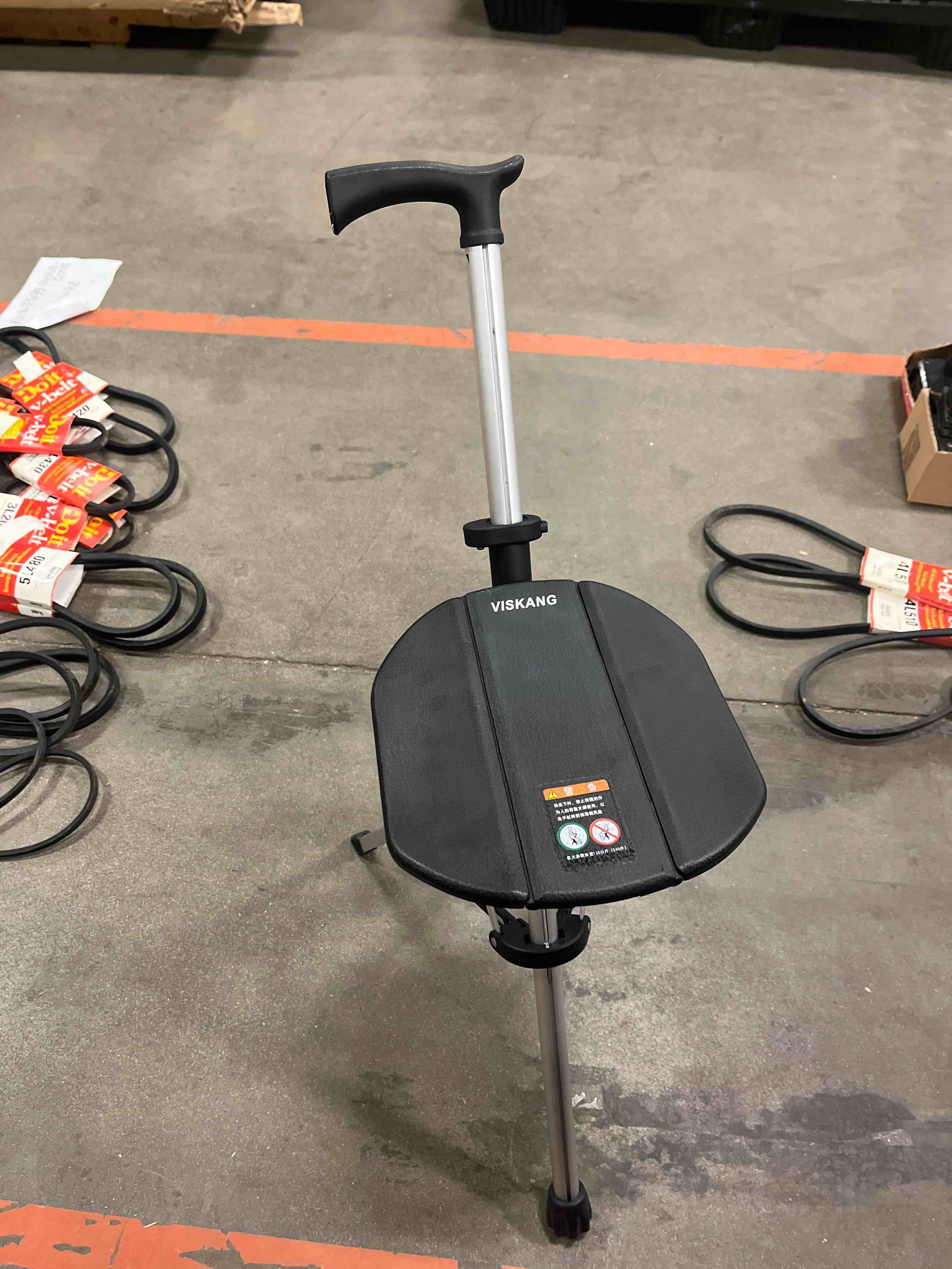 https://s3.amazonaws.com/lotting-images-prod/WFQ99-black1_1746044931344.jpeg