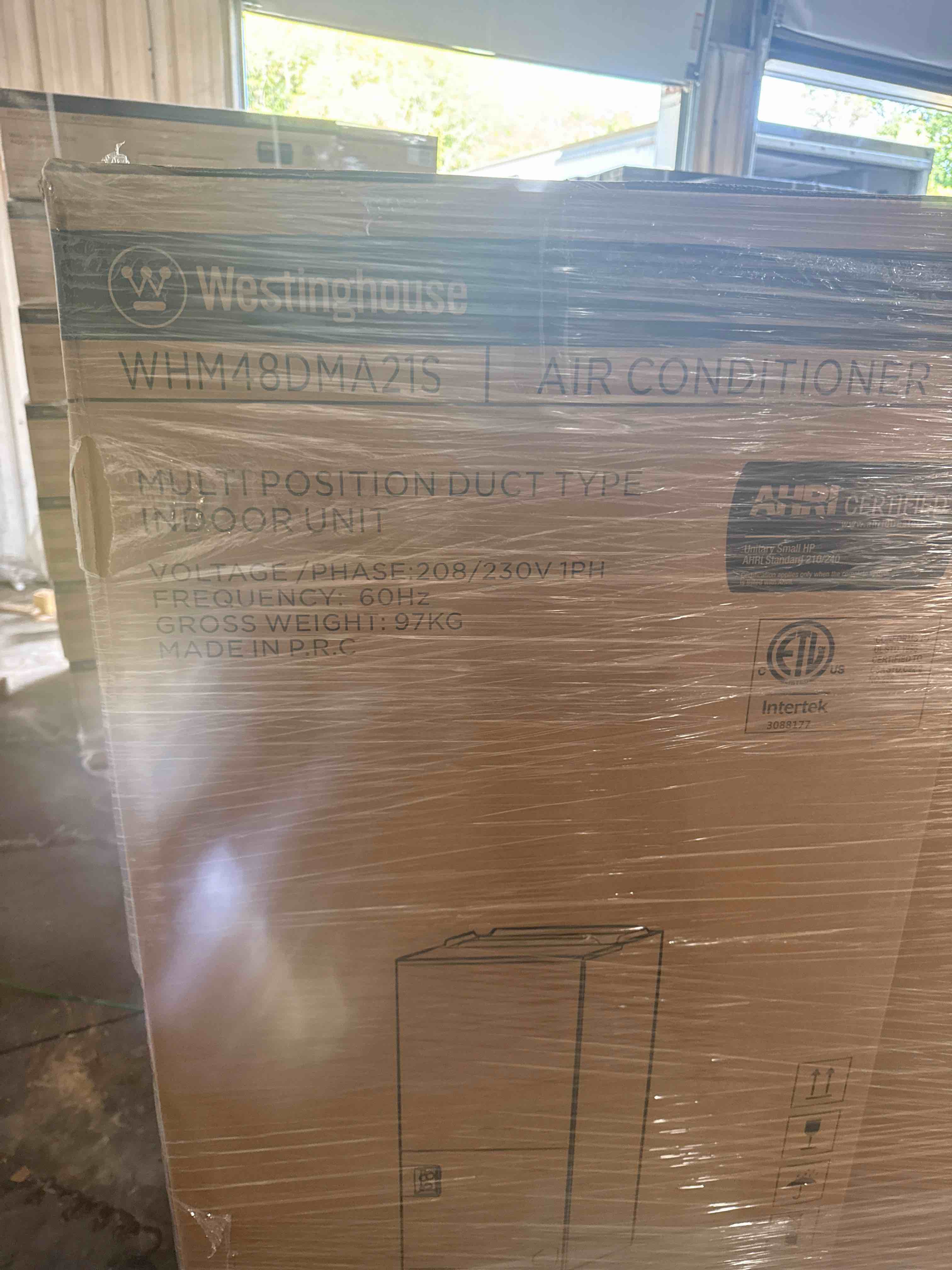 https://s3.amazonaws.com/lotting-images-prod/WHM48DMA21S_1758036699028.jpeg