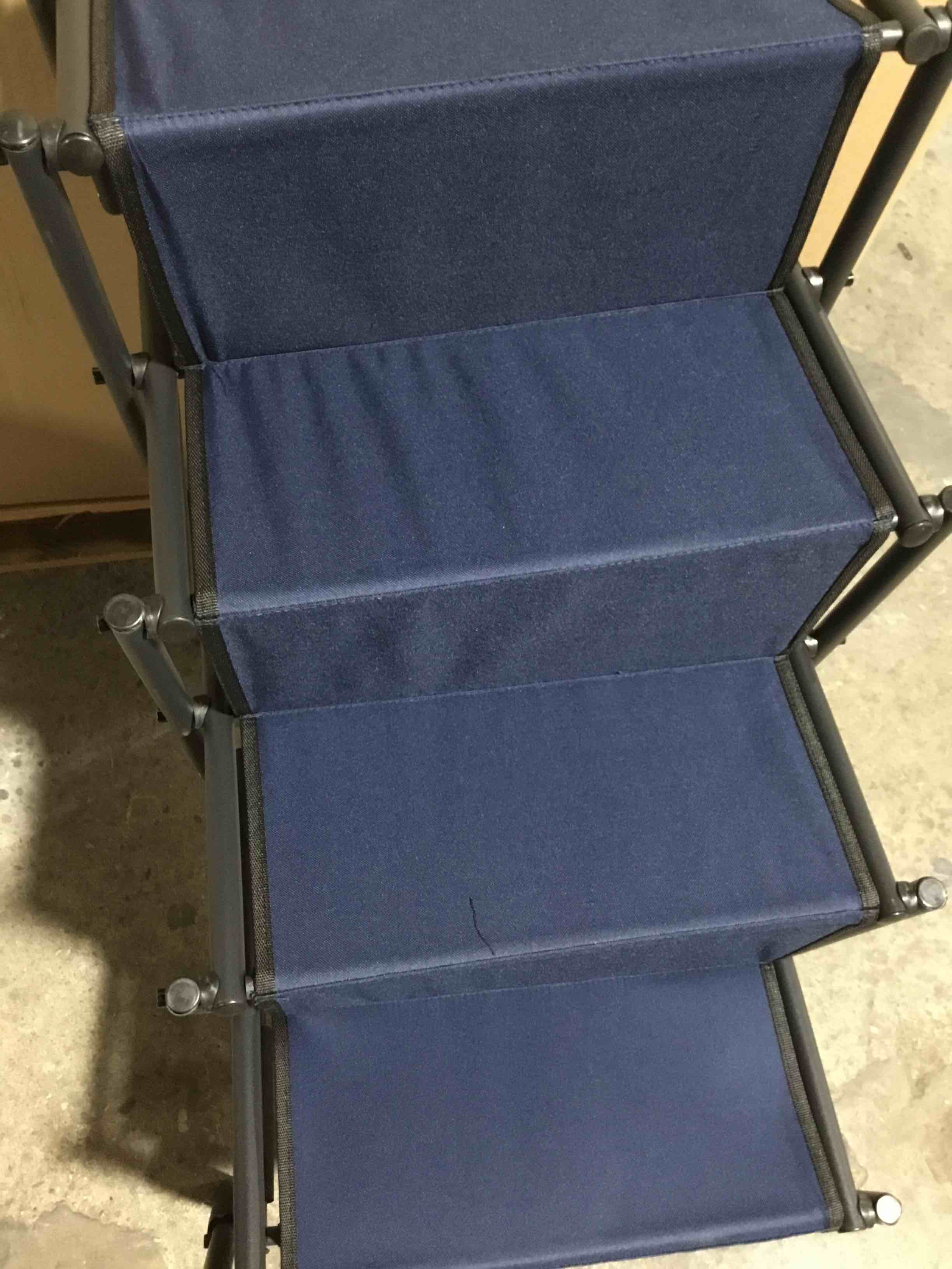 Condition photo showing New/Like New for Folding Dog Stair