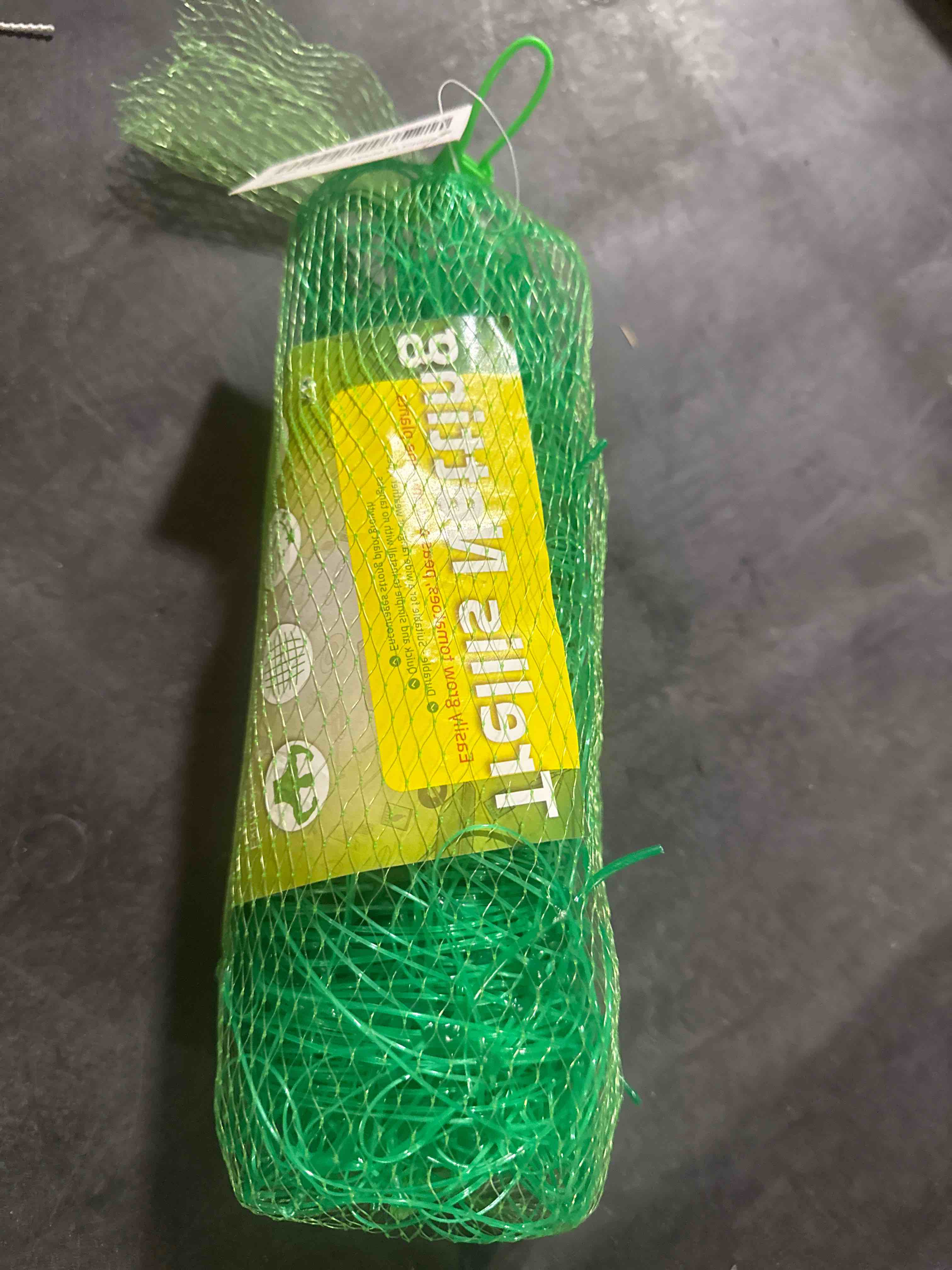 Condition photo showing New/Like New for de-bird trellis netting for climbing plants - green, compact, 15mm mesh - garden vegetable & flower support, easy install, uv-treated nylon
