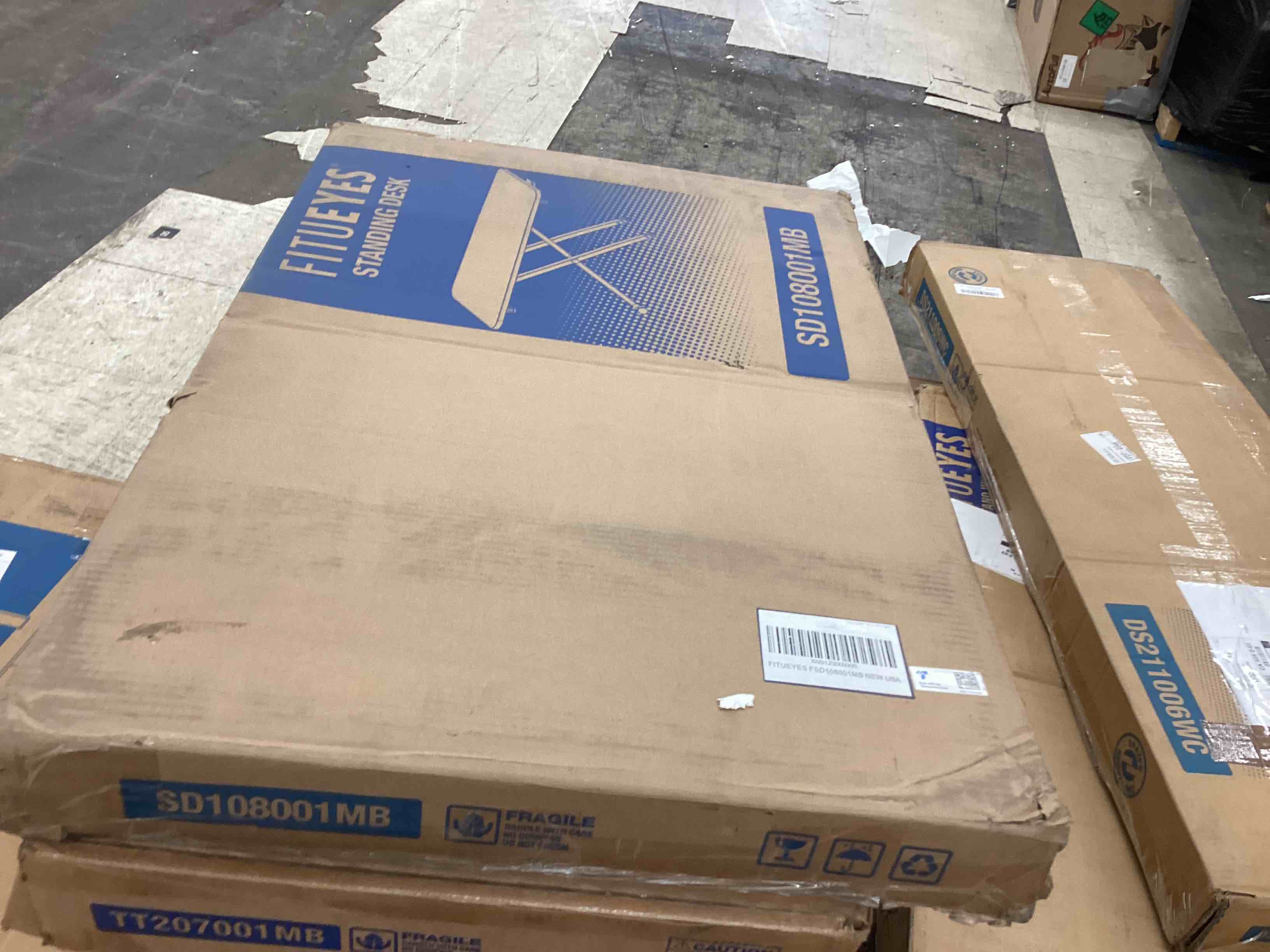 https://s3.amazonaws.com/lotting-images-prod/X001Z9XNXR_1699549341869.jpeg