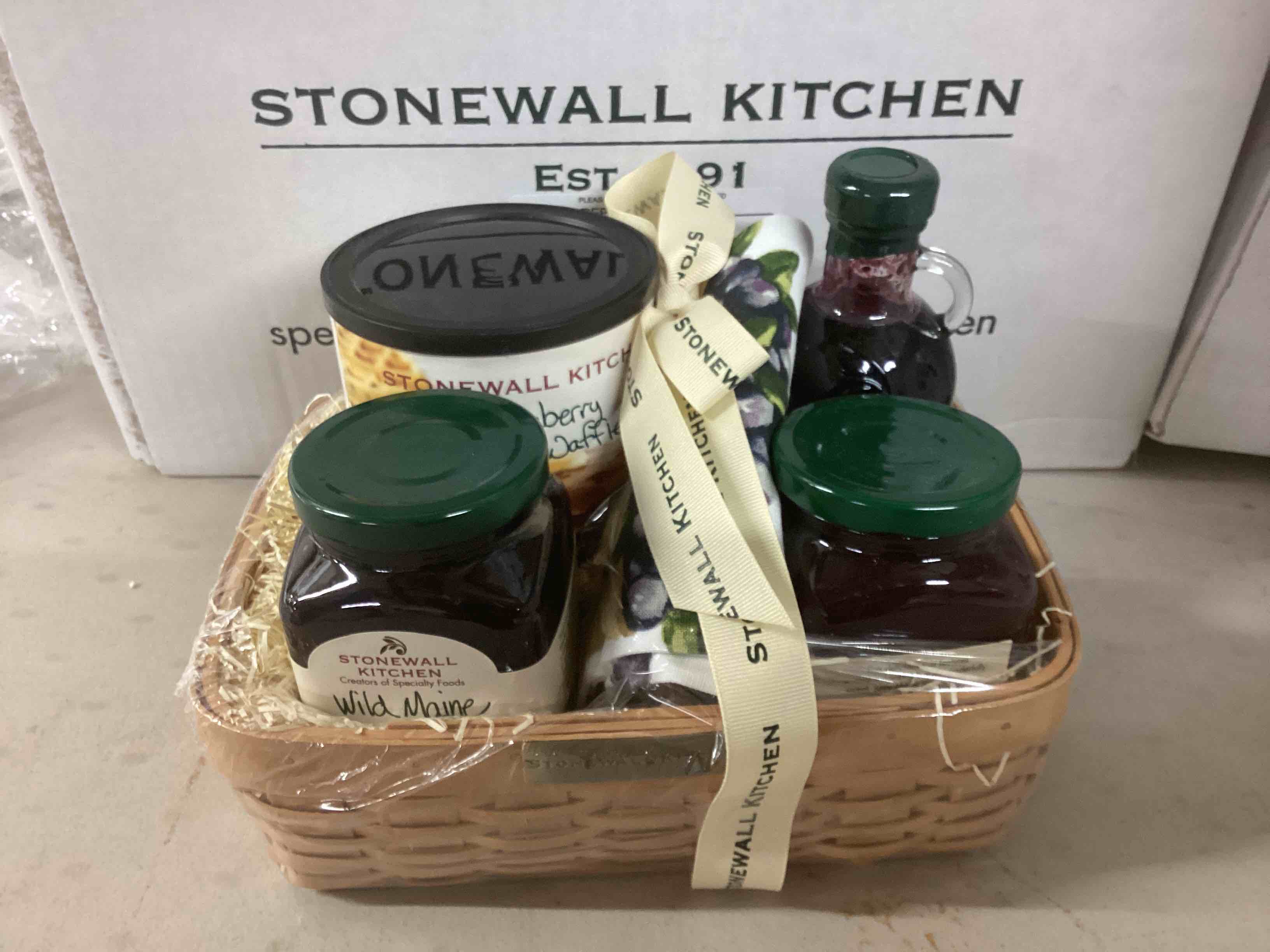 https://s3.amazonaws.com/lotting-images-prod/X002ZH14ON_1673998922218.jpeg