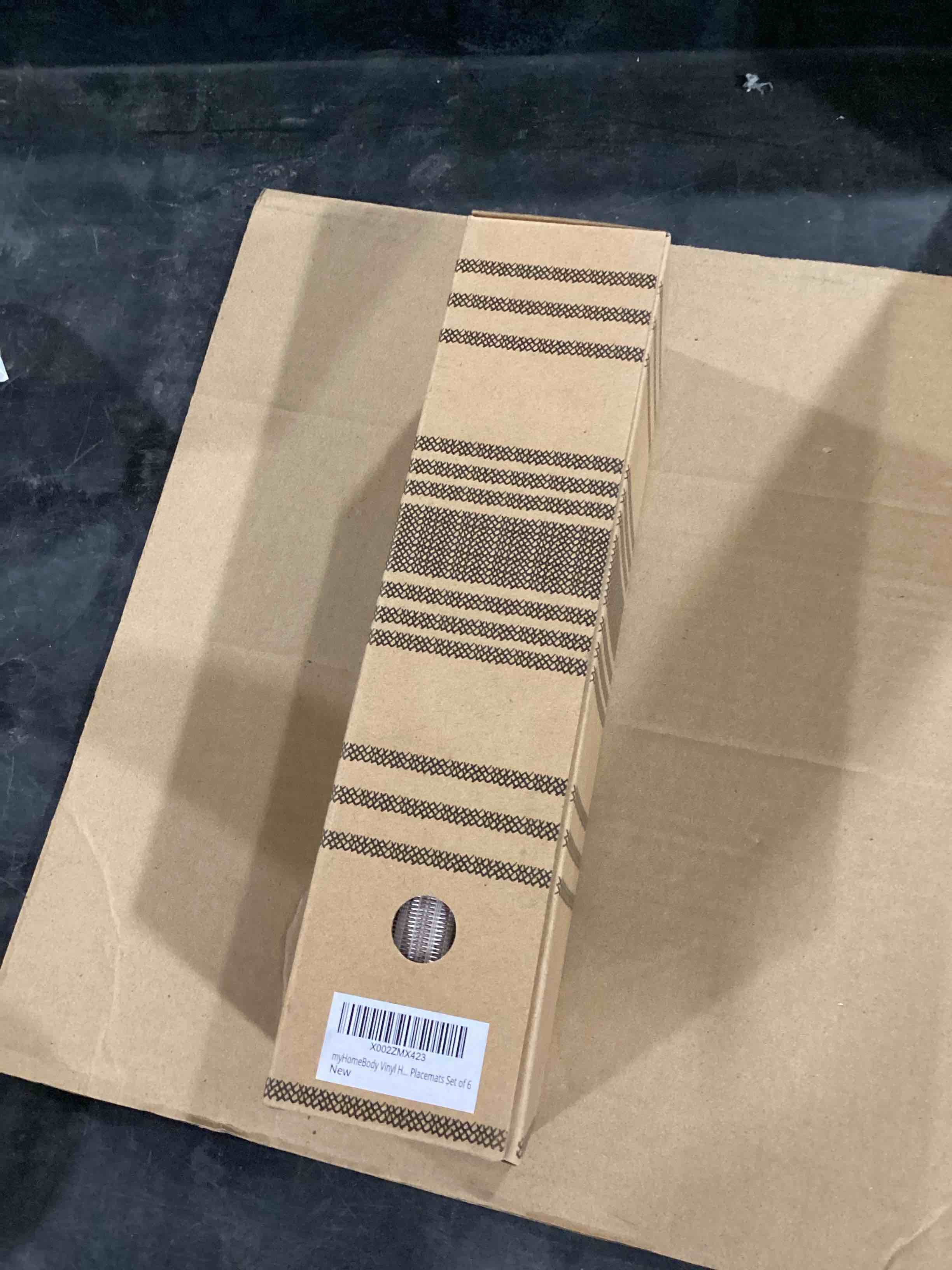 https://s3.amazonaws.com/lotting-images-prod/X002ZMX423_1756824364907.jpeg