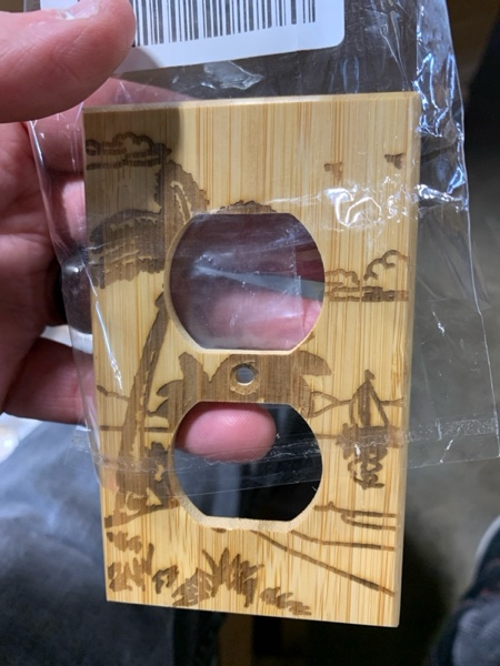 https://s3.amazonaws.com/lotting-images-prod/X003UO4O1P_1712780755599.jpeg