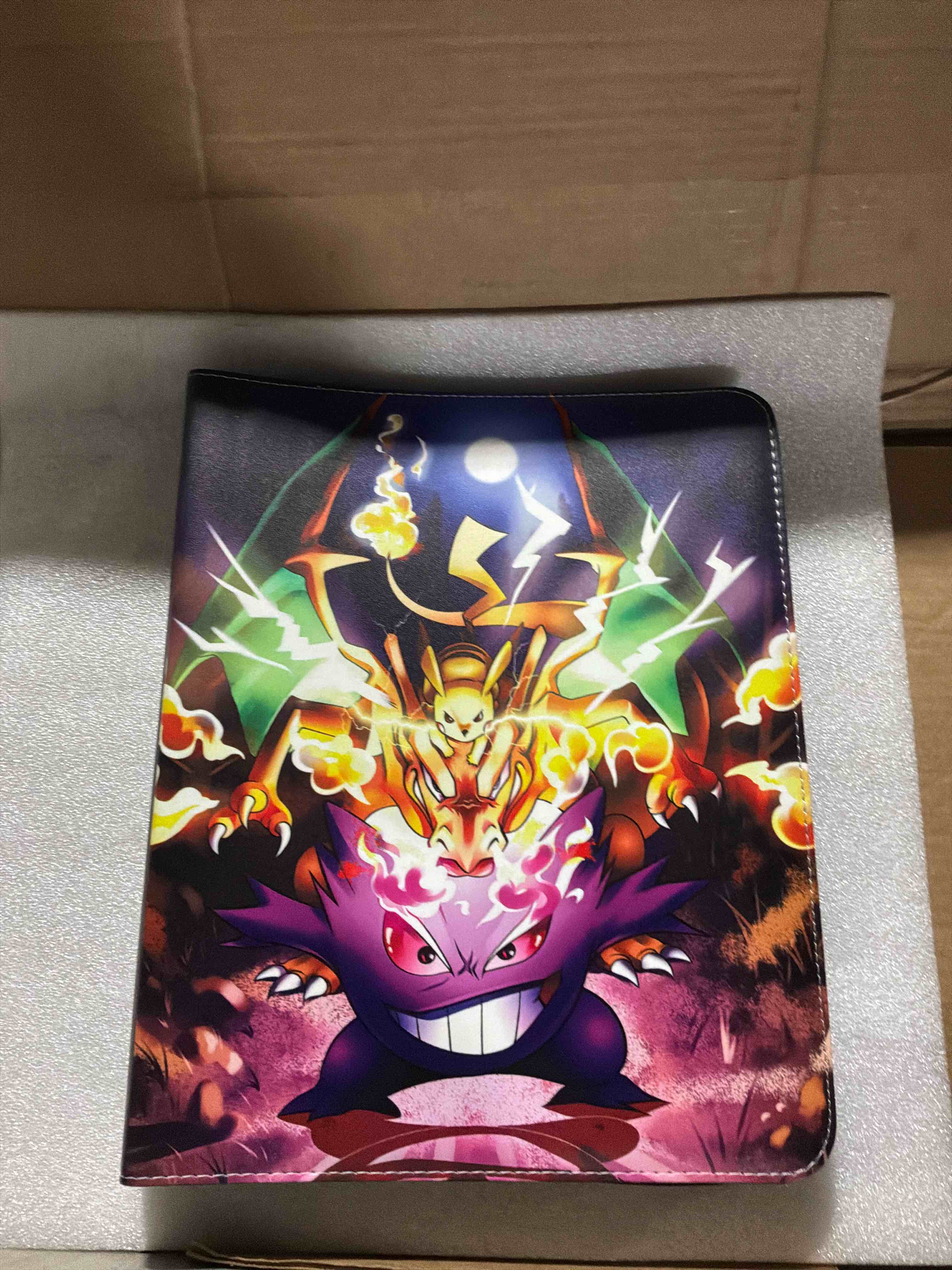 Condition photo showing New/Like New for Trading Cards Binder 9 Pockets Kid Boys Girls ( fits 900 Cards )