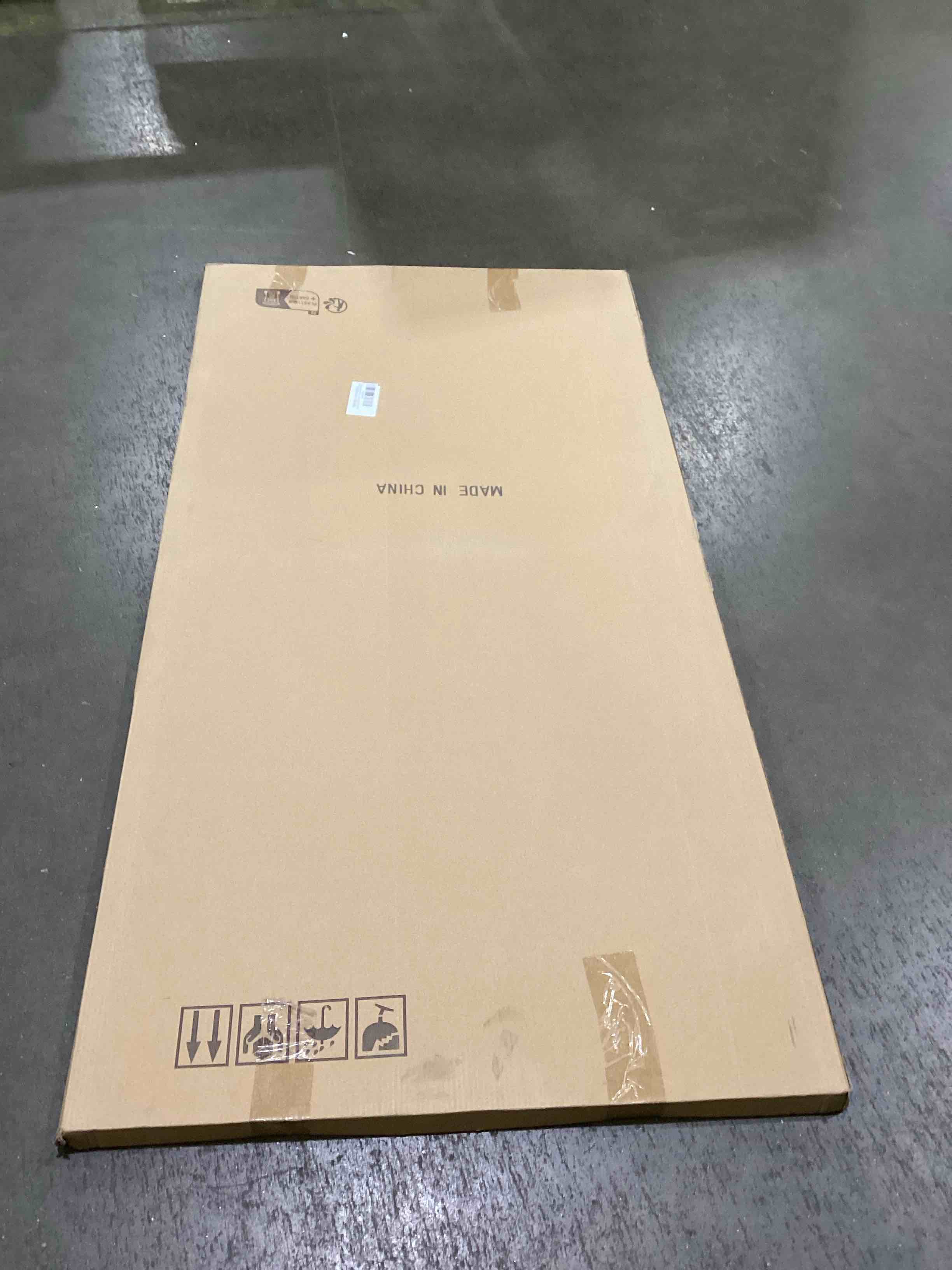 https://s3.amazonaws.com/lotting-images-prod/X0043UA3A1_1747148751346.jpeg