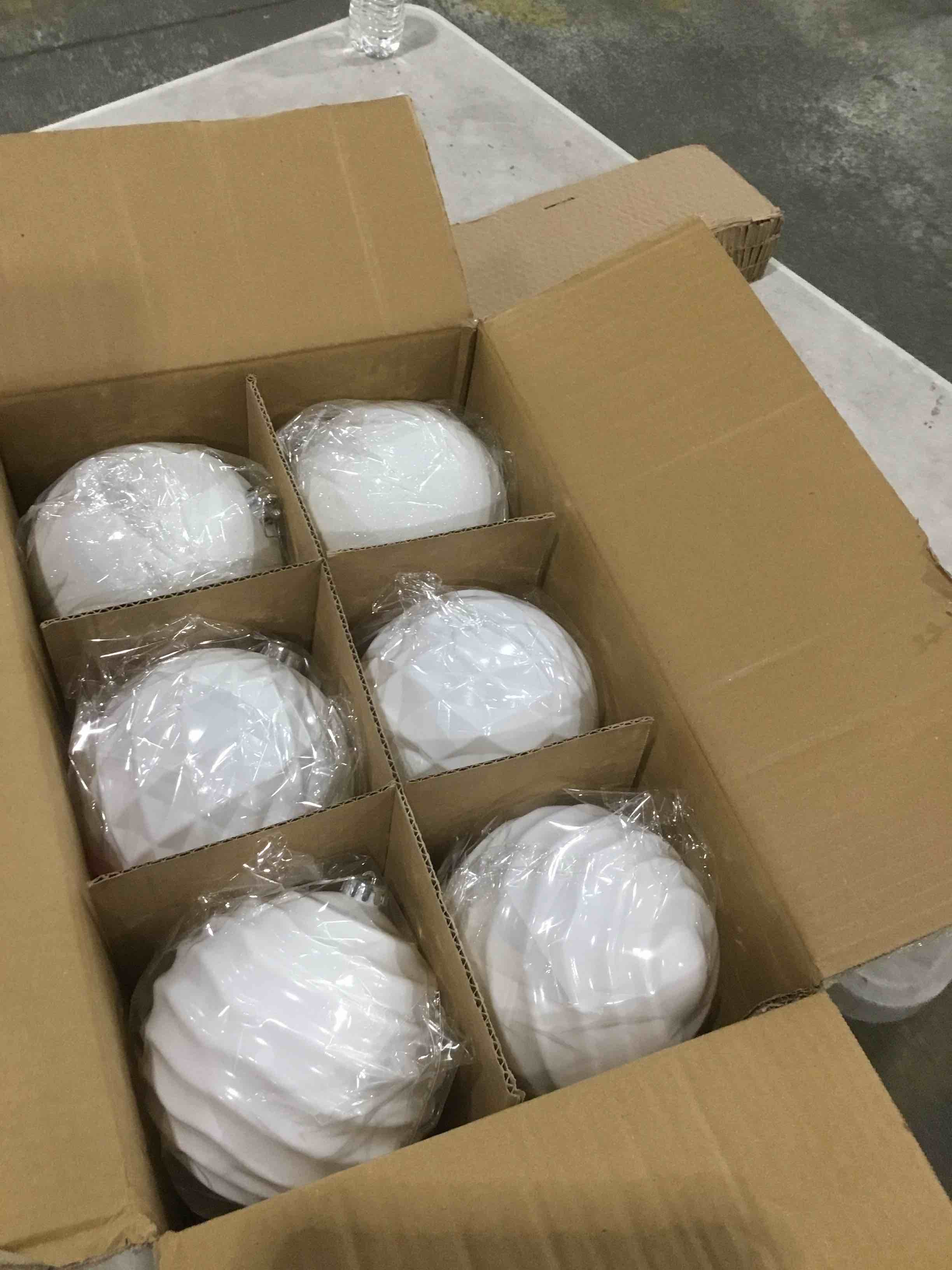 Poen 12 Pcs 6 Inch Extra Large Christmas Ball Ornaments Outdoor Christmas Tree Decoration Hanging Plastic Balls Oversized Glitter Xmas Christmas Balls for Outside Lawn Yard Tree Decorations(White)