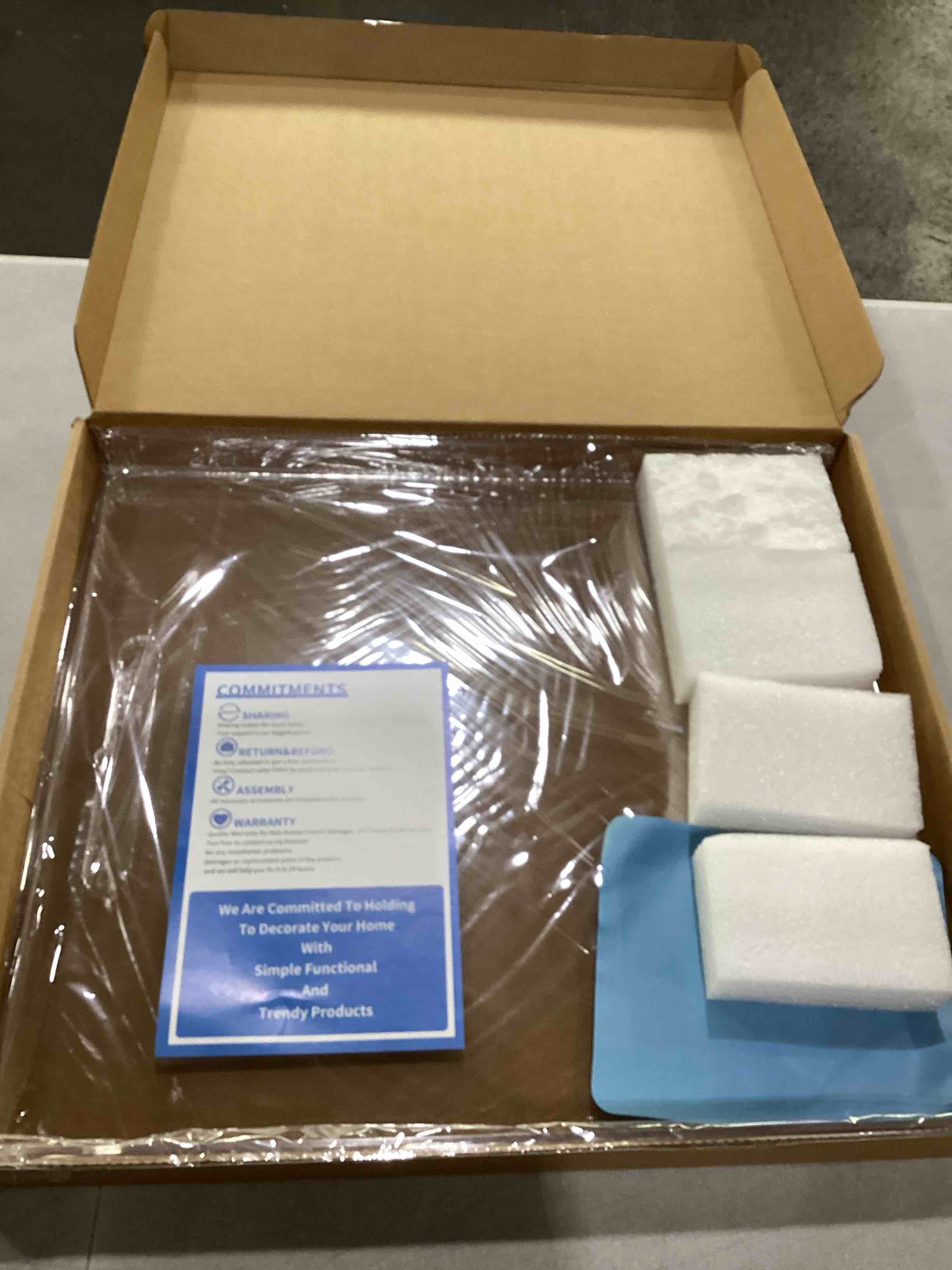 https://s3.amazonaws.com/lotting-images-prod/X0045XV0DZ_1753296929234.jpeg