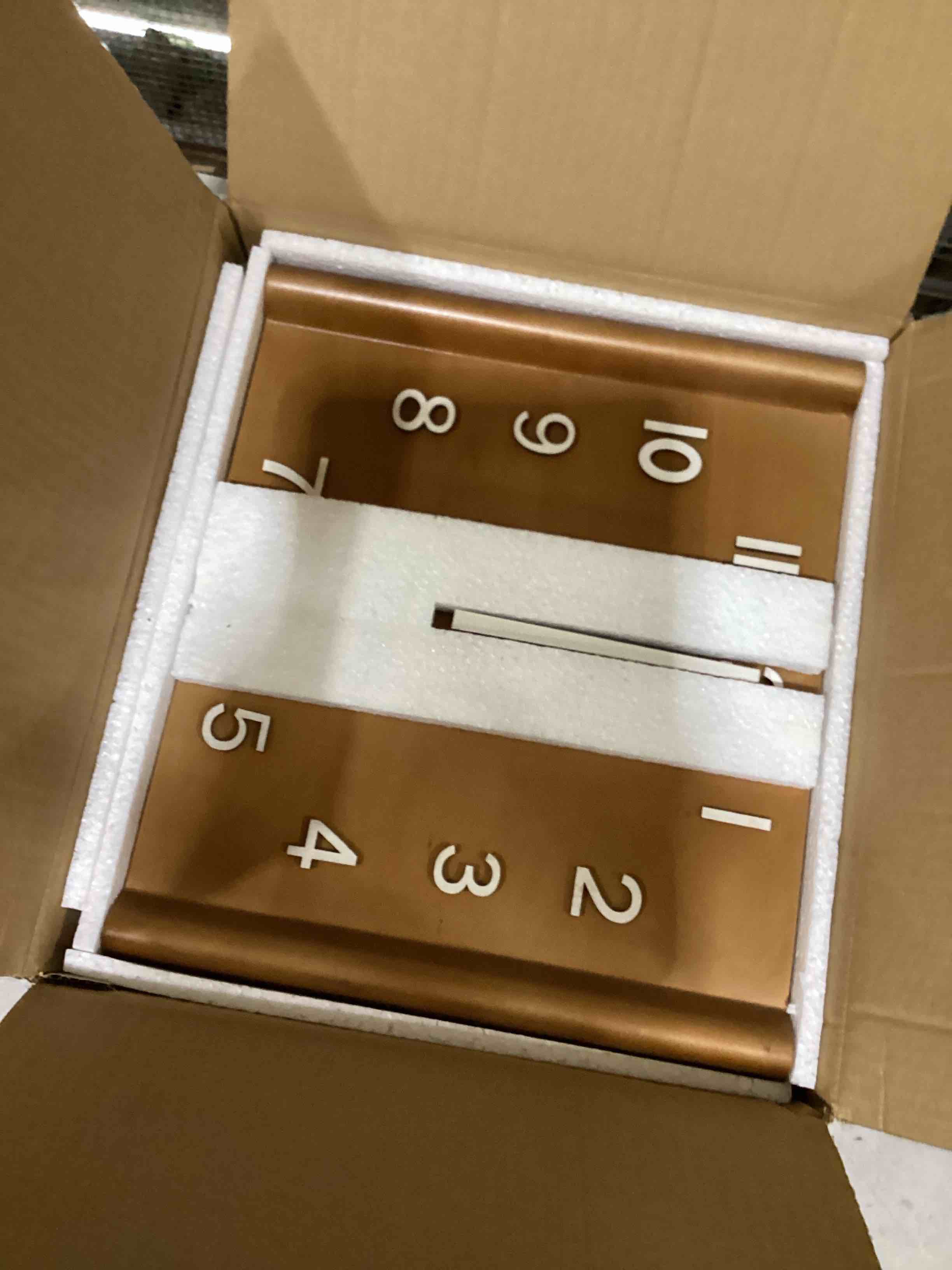 https://s3.amazonaws.com/lotting-images-prod/X004955CS3_1752762764745.jpeg