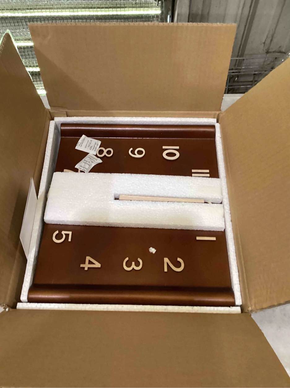 https://s3.amazonaws.com/lotting-images-prod/X004957AKL_1752610575443.jpeg