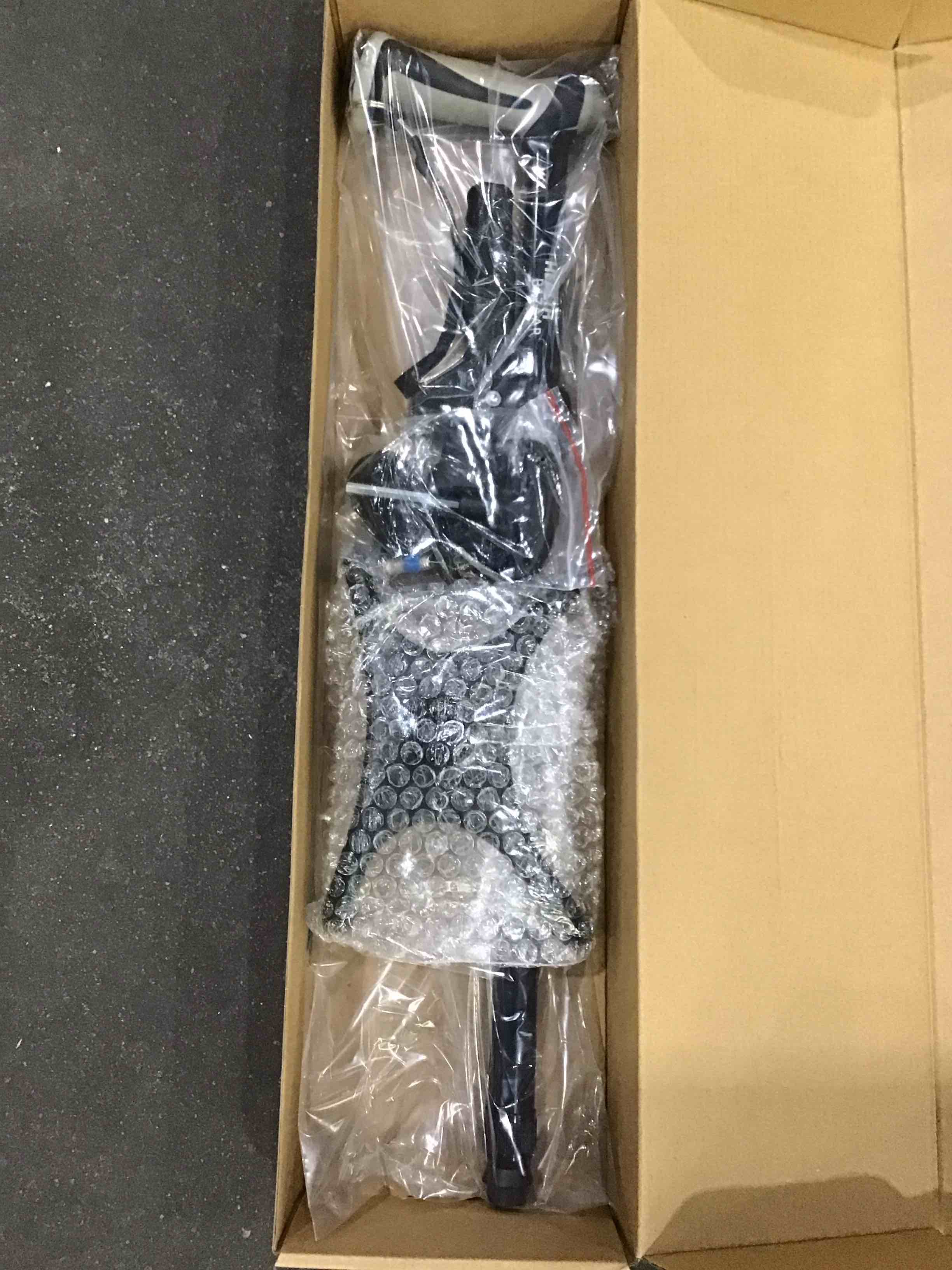 https://s3.amazonaws.com/lotting-images-prod/X0049JIEDT_1752593102737.jpeg