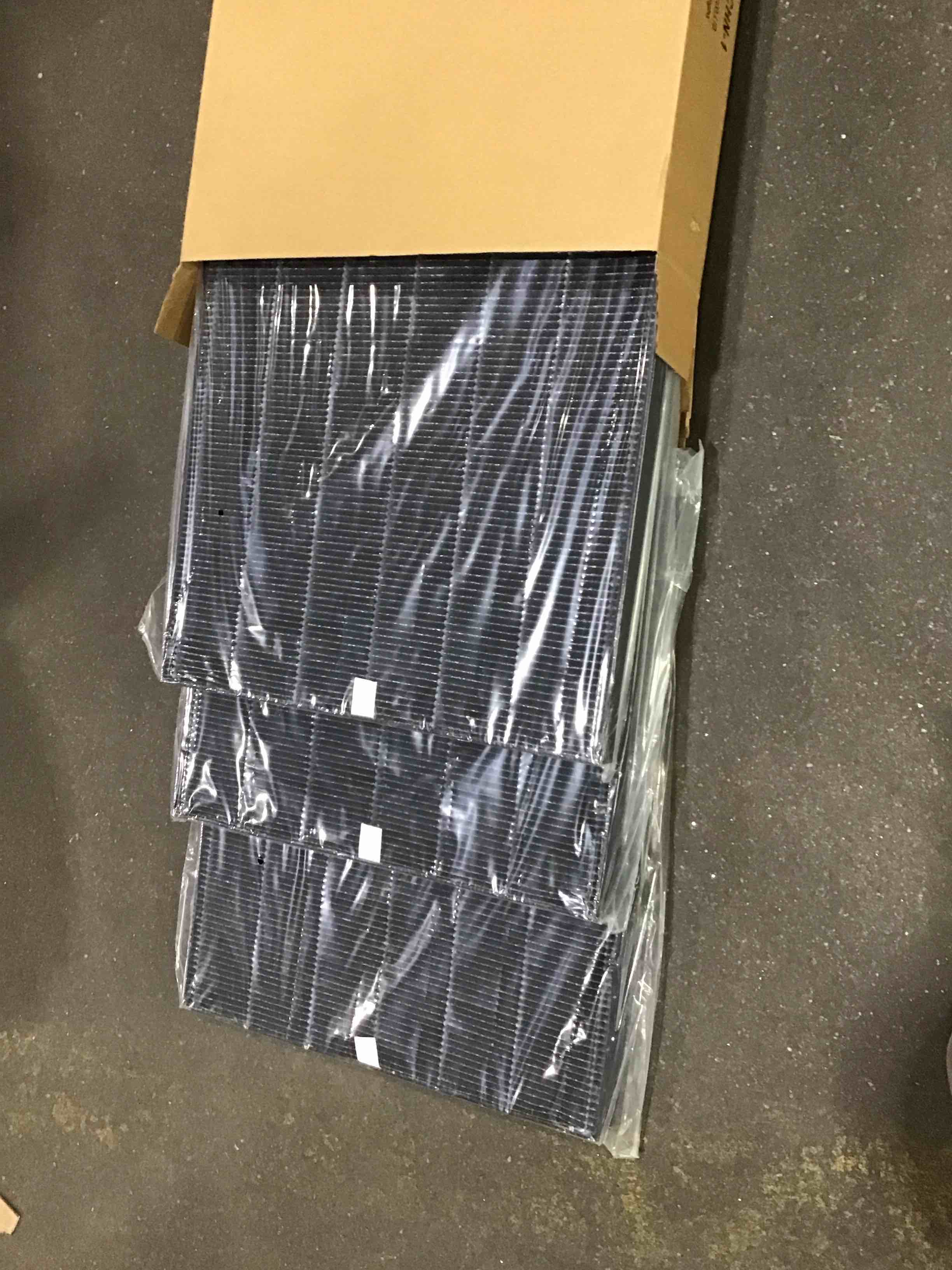 https://s3.amazonaws.com/lotting-images-prod/X004BSWZGZ_1752177046178.jpeg