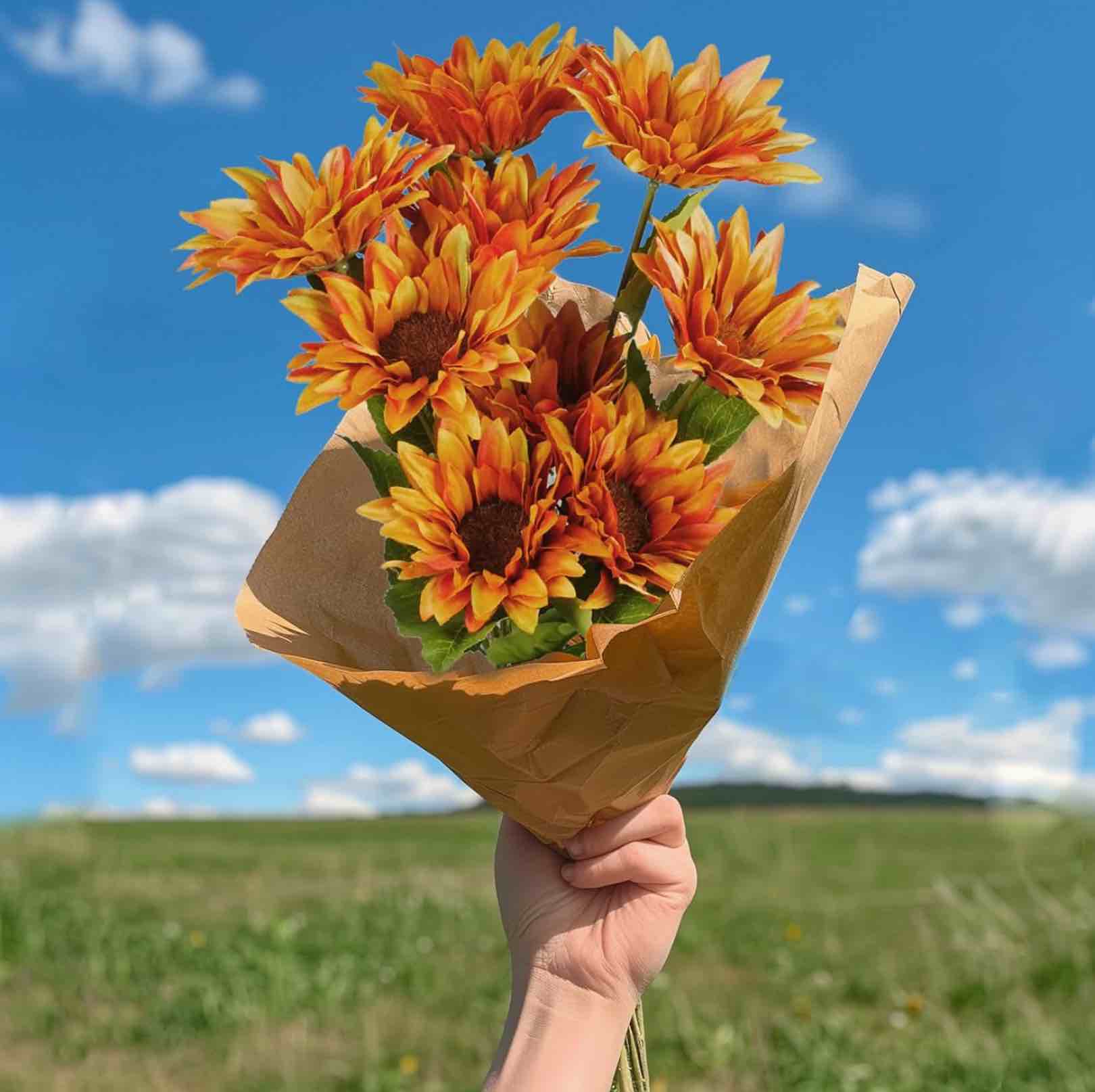 3pcs Sunflowers Artificial Flowers with 3 Large Sunflower Heads and Long Stems for Indoor Outdoor DIY Wedding Bouquets Baby Shower Centerpieces Floral Arrangements Party Tables Home Office Decorations Deep Orange
