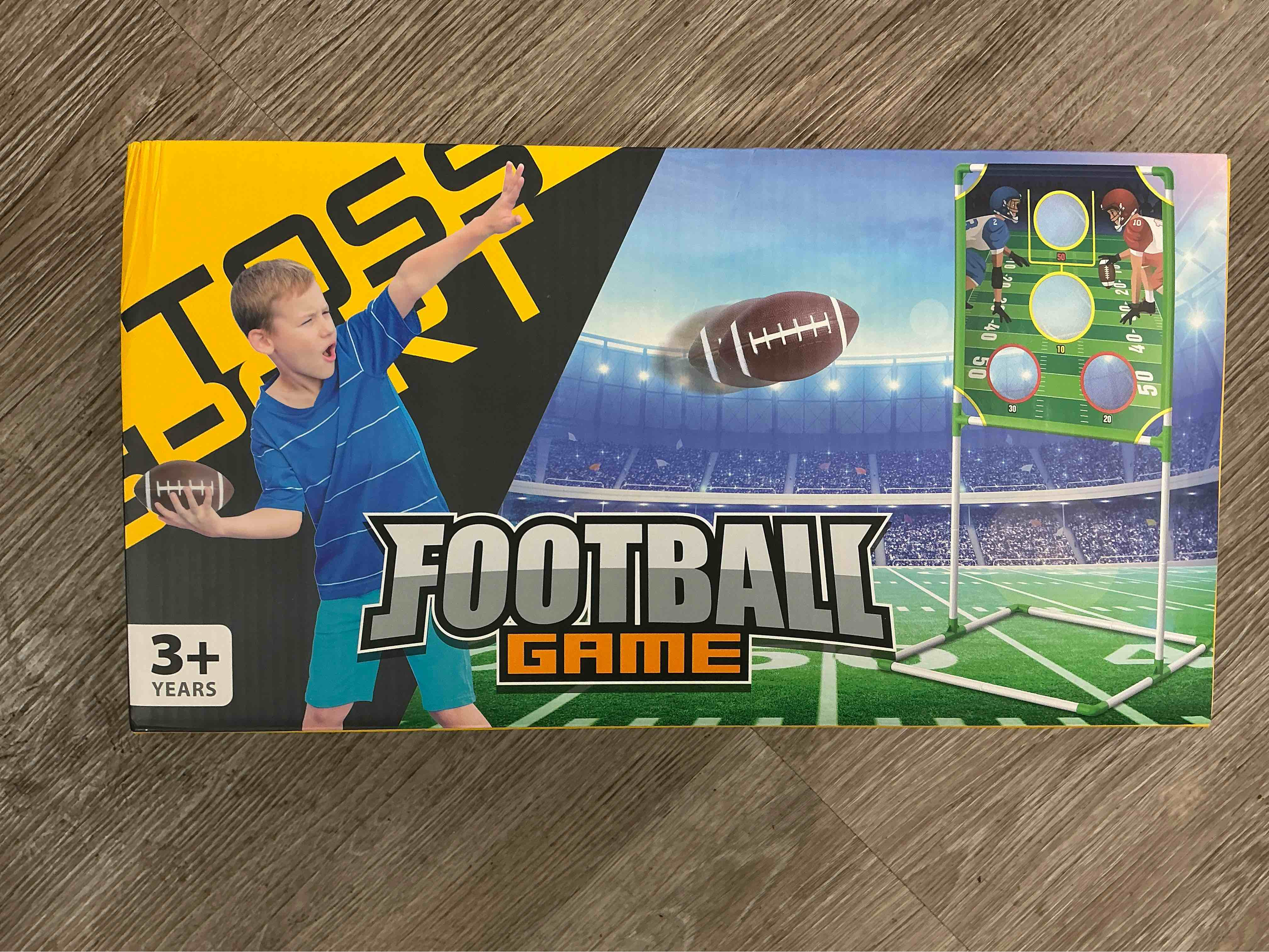 Toss Sport Football Game 