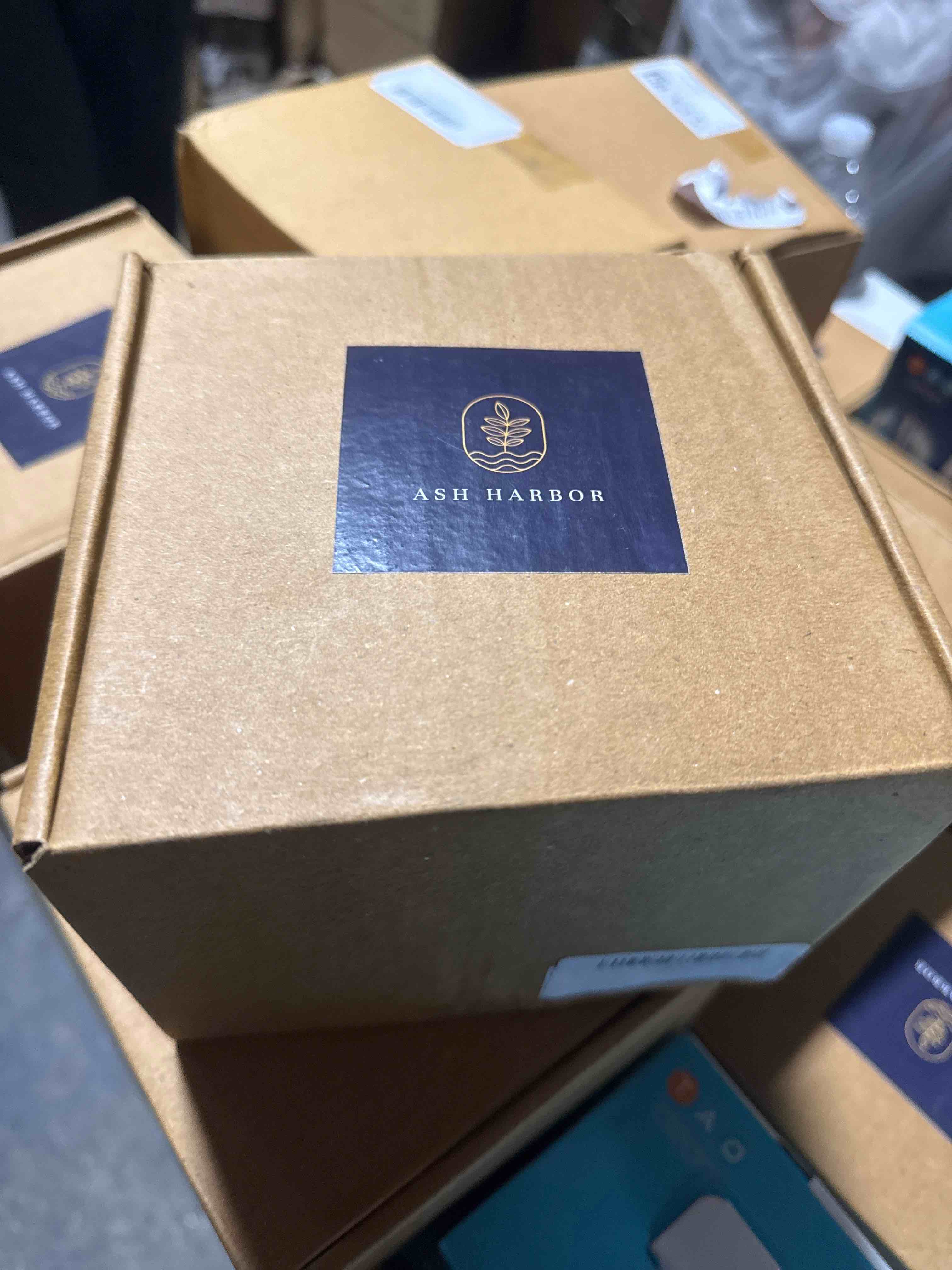 https://s3.amazonaws.com/lotting-images-prod/X004JEK89H_1777572312399.jpeg