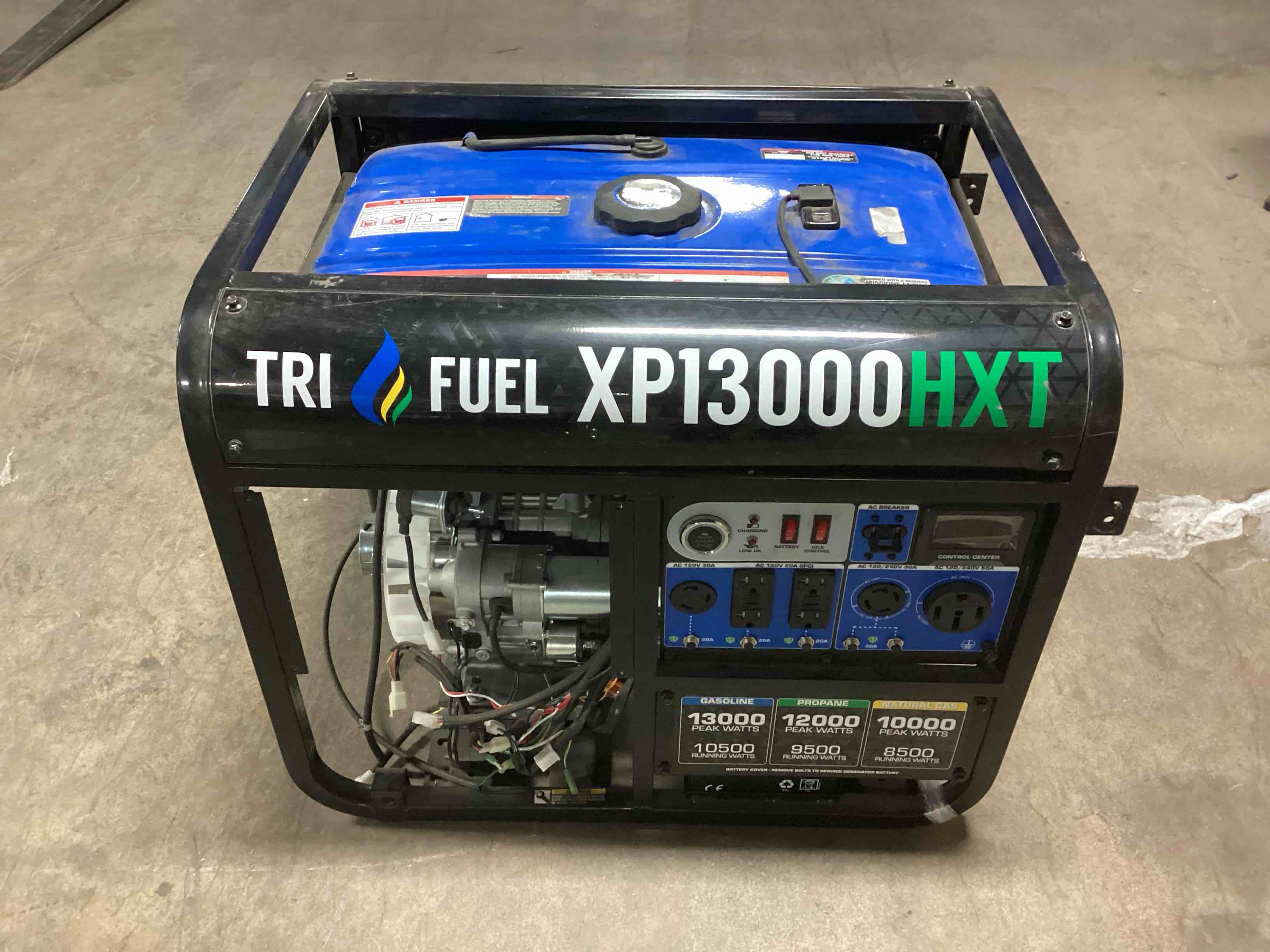 duromax xp13000hxt 13,000 watt electric start tri-fuel portable generator with co alert