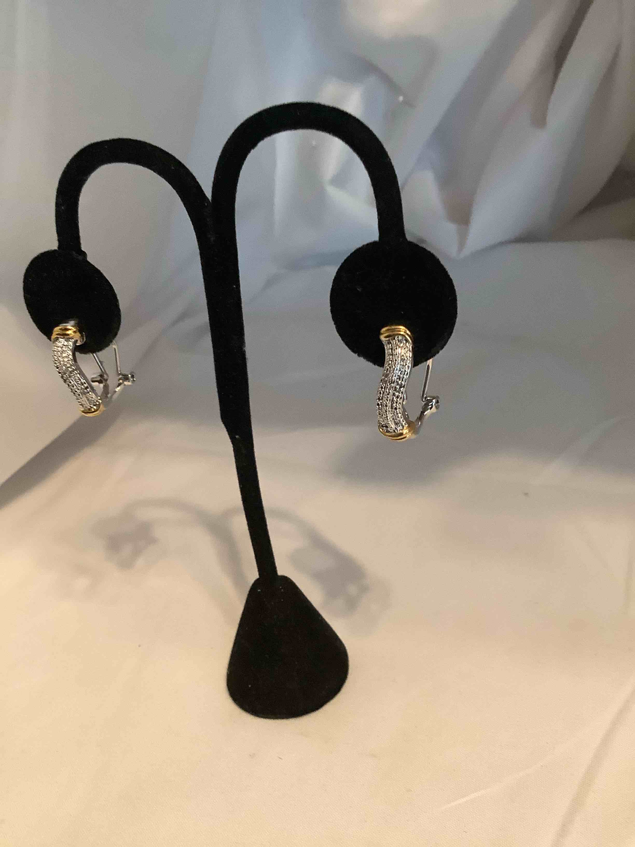 Condition photo showing Brand New for Diamond Earrings 