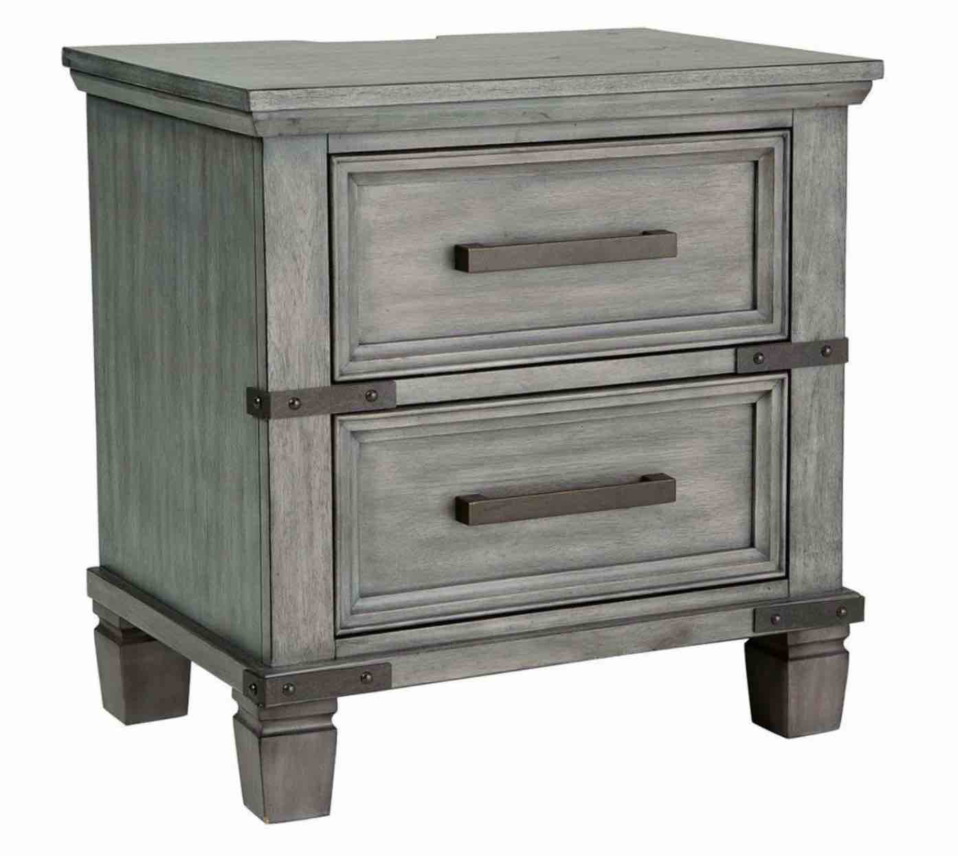 Condition photo showing New/Like New for russelyn dresser & 2x nightstand 