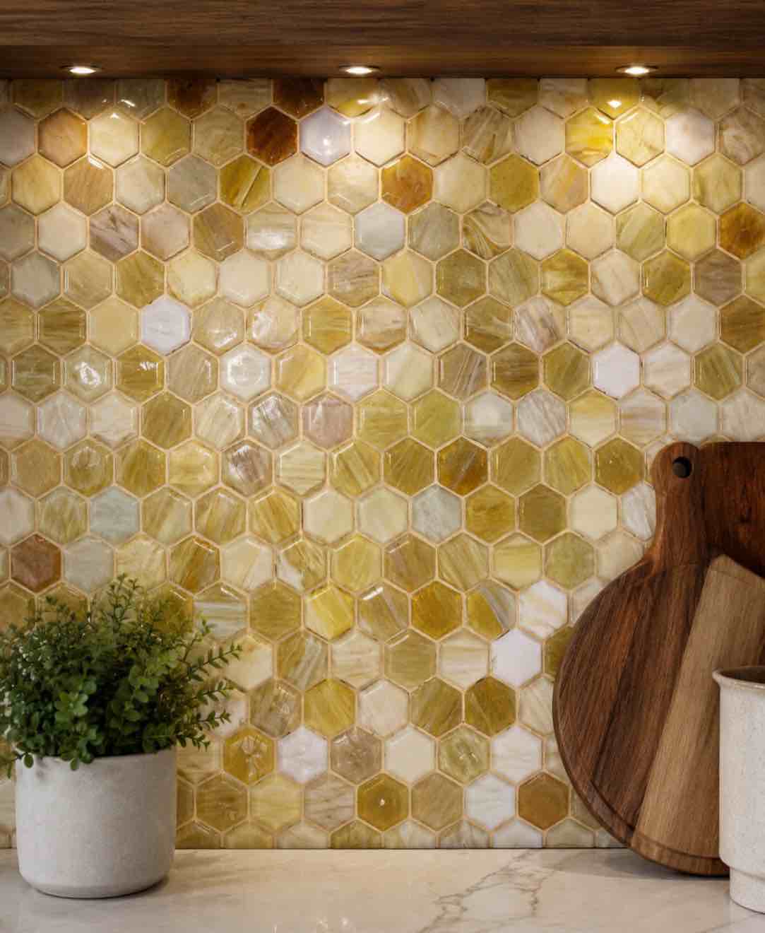 5 Sheets/ 5 sq ft: Lunada BayTile Hexagon Bassano Pearl Wall Tile 