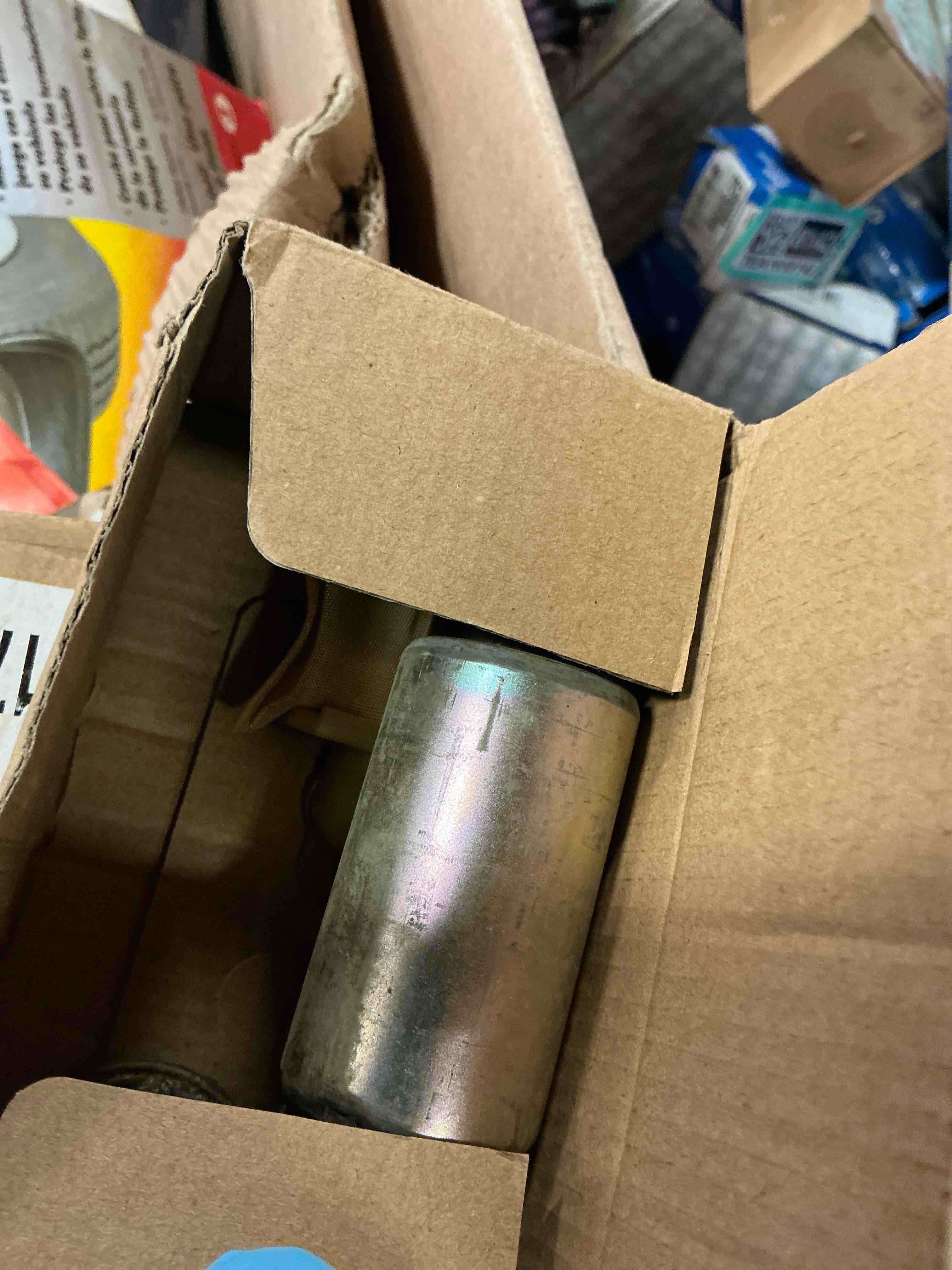 https://s3.amazonaws.com/lotting-images-prod/bidfta/24074833_1752267514287.jpeg