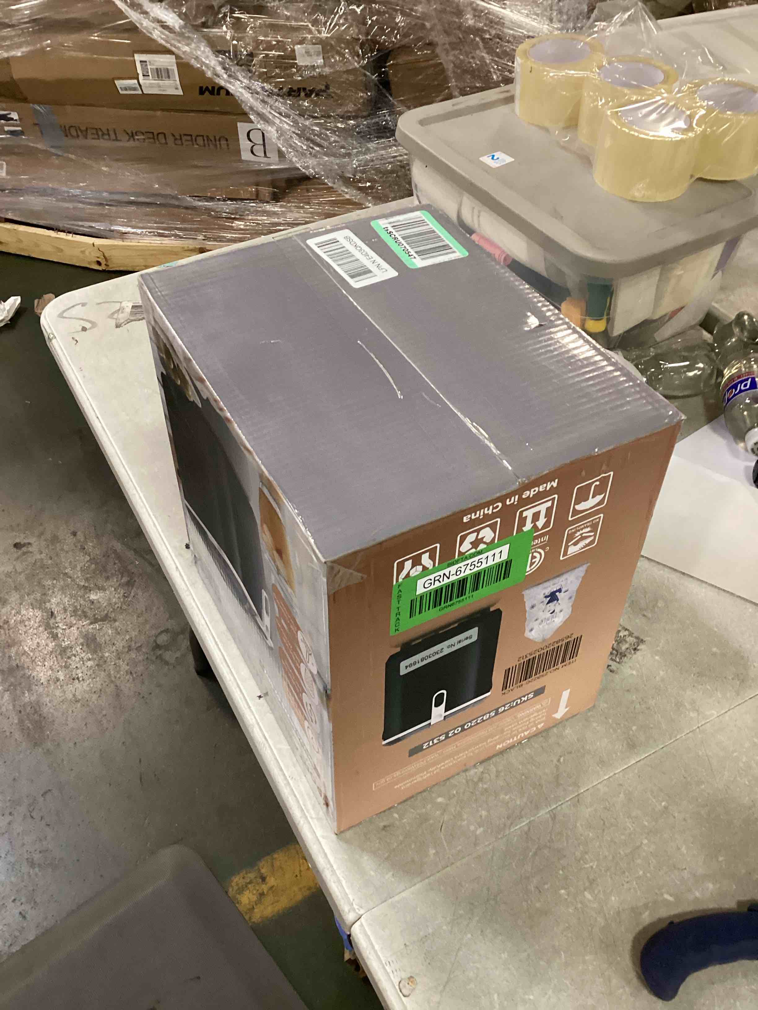 Crzoe Ice Makers Countertop, Ice Machine with Handle, 26Lbs in 24Hrs, 9