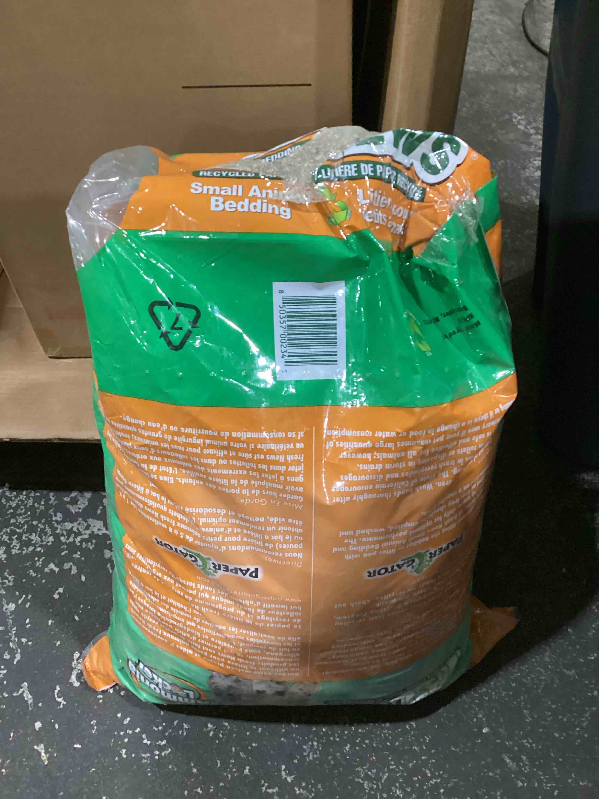 Condition photo showing As Is for fresh news recycled paper bedding, small animal bedding, 40 liters