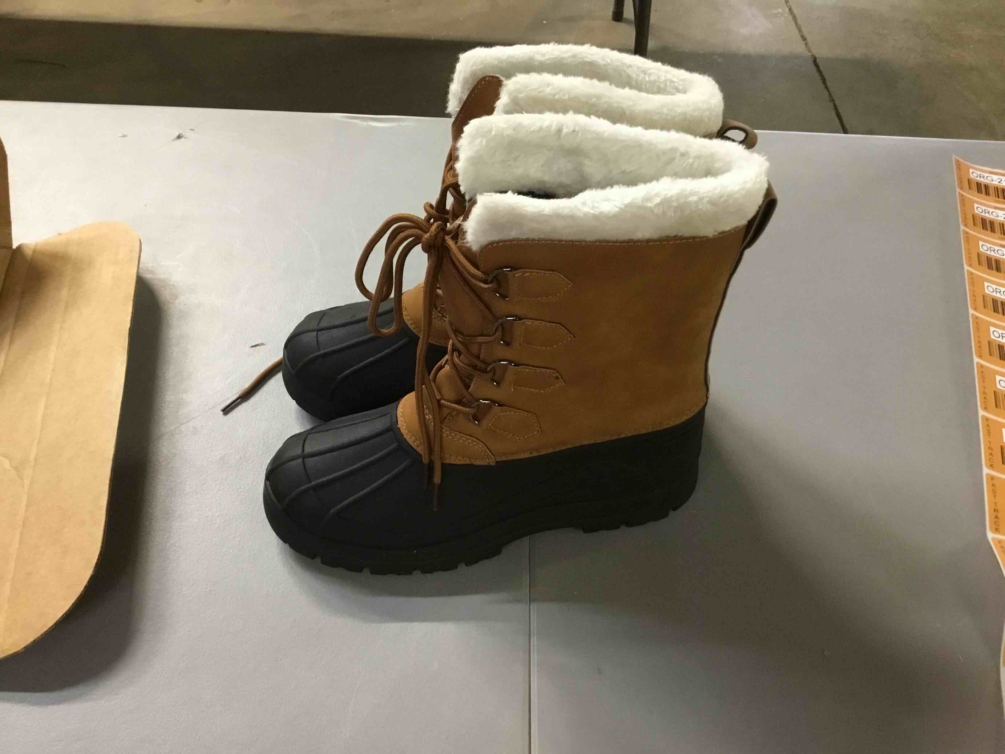 https://s3.amazonaws.com/lotting-images-prod/bidfta/B2R_1650560171416.jpeg