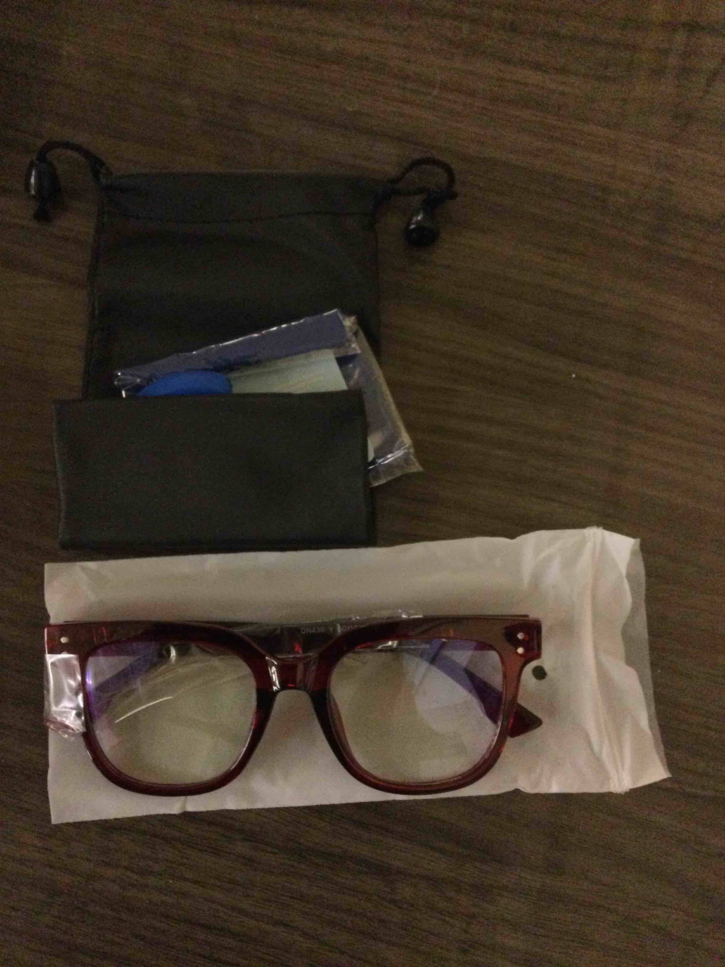 Miyya Oversized Glasses