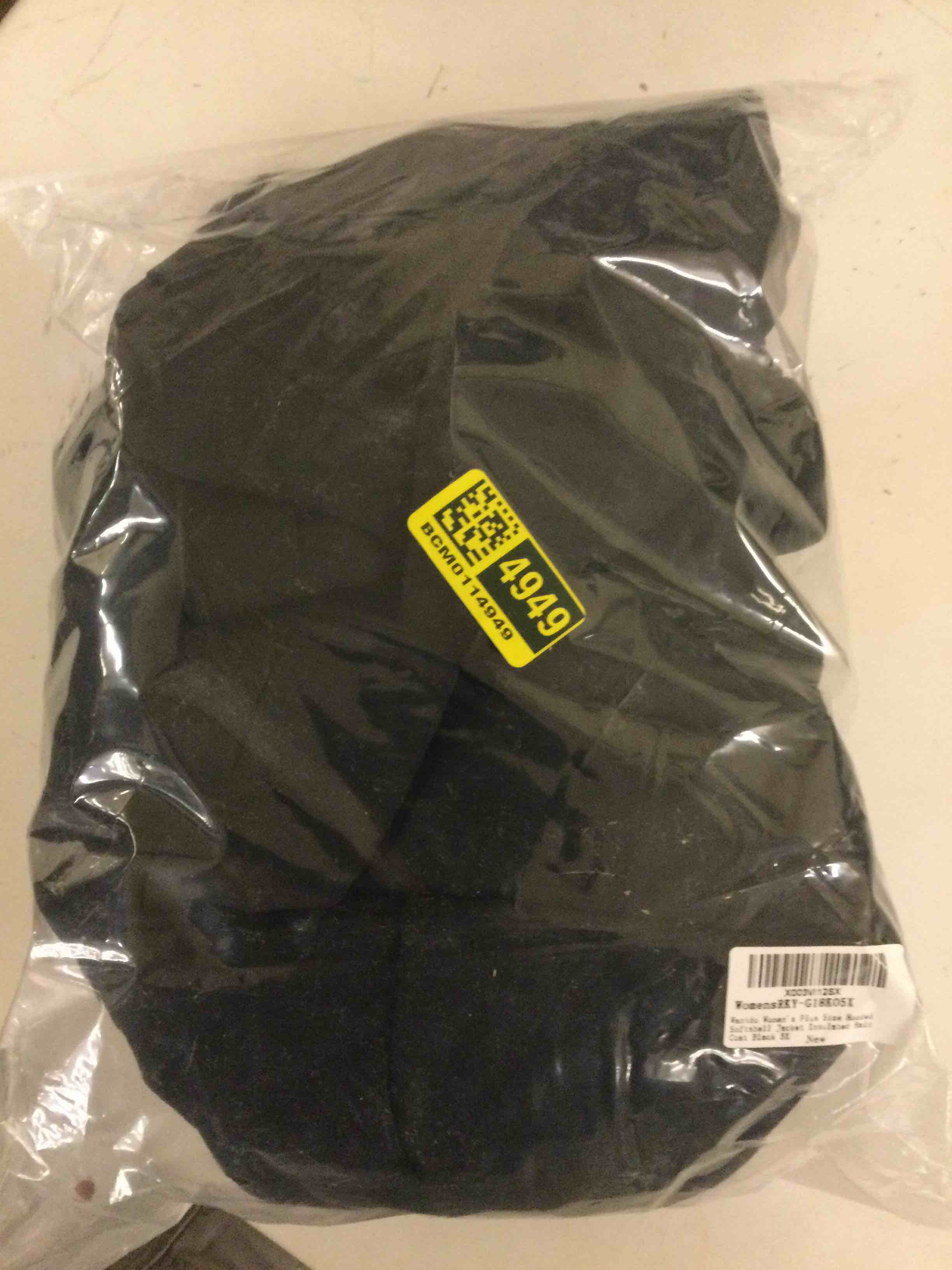 Condition photo showing Good Condition for wantdo Women's Plus Size Softshell Jackets Hooded Warm Fleece Lined Windbreaker