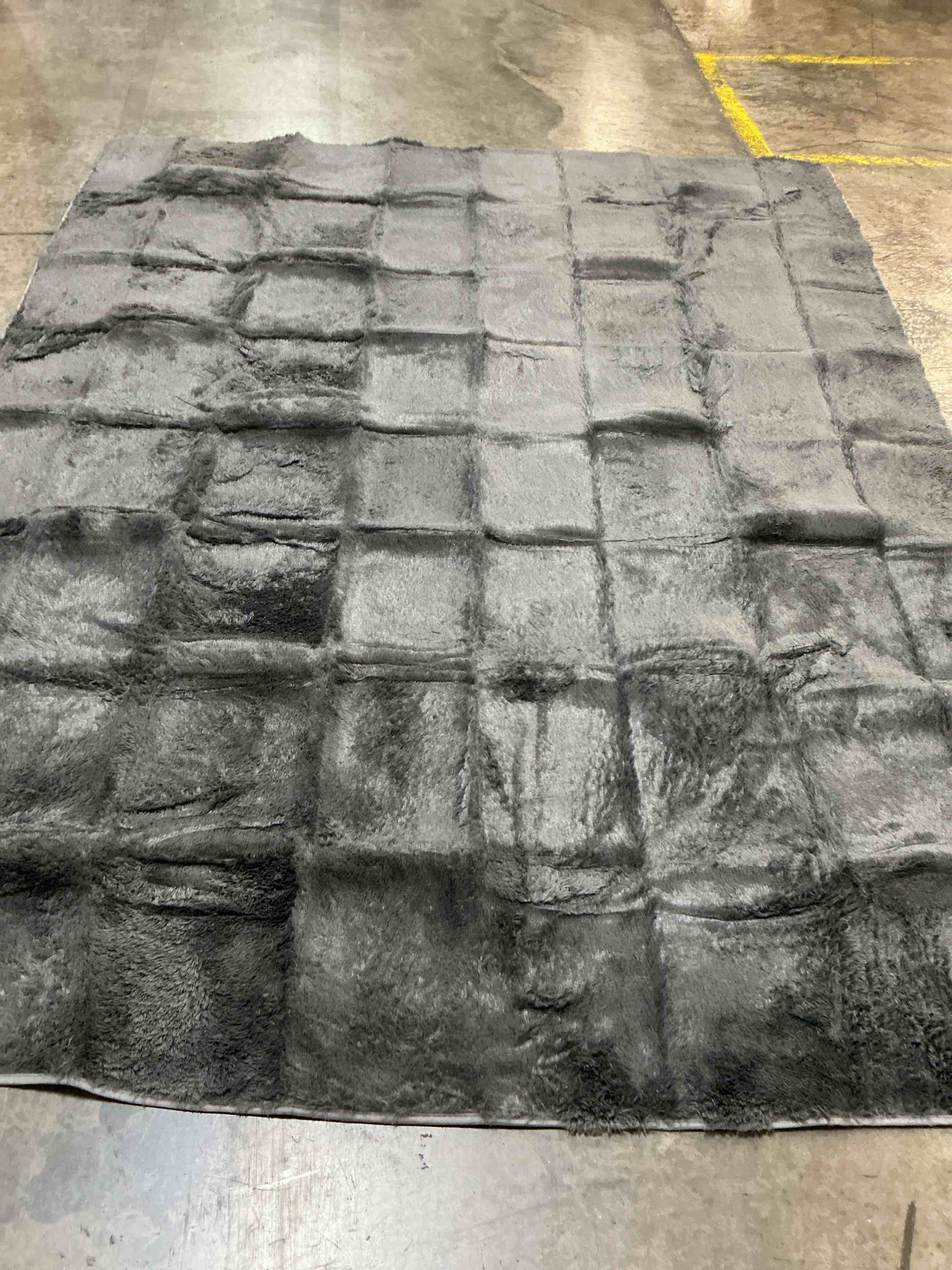 Condition photo showing Good Condition for orphanie fluffy area rug rectangular 8’x10’ charcoal