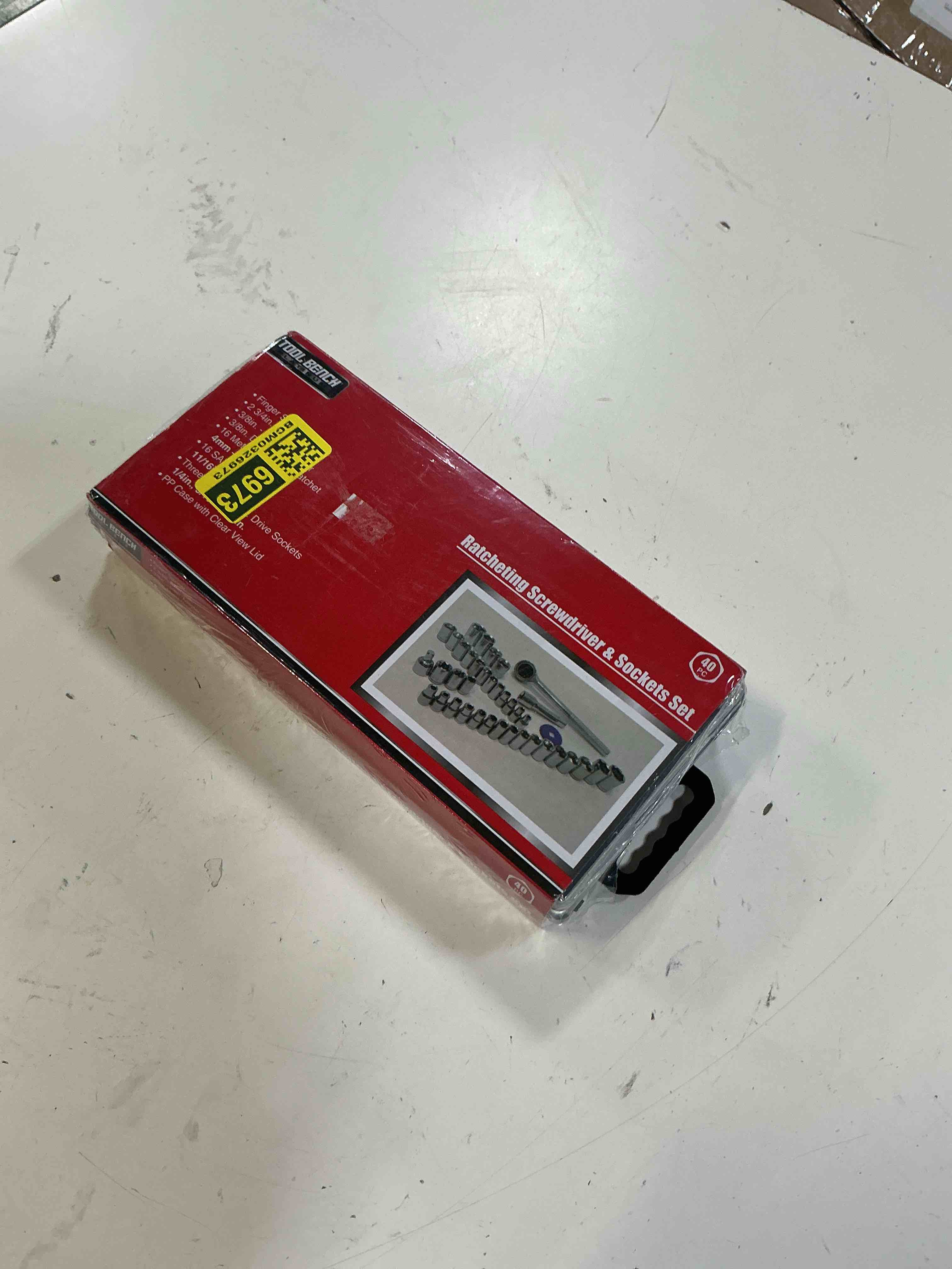Condition photo showing New/Like New for tool bench platinum ratcheting screwdriver & sockets set 40pc