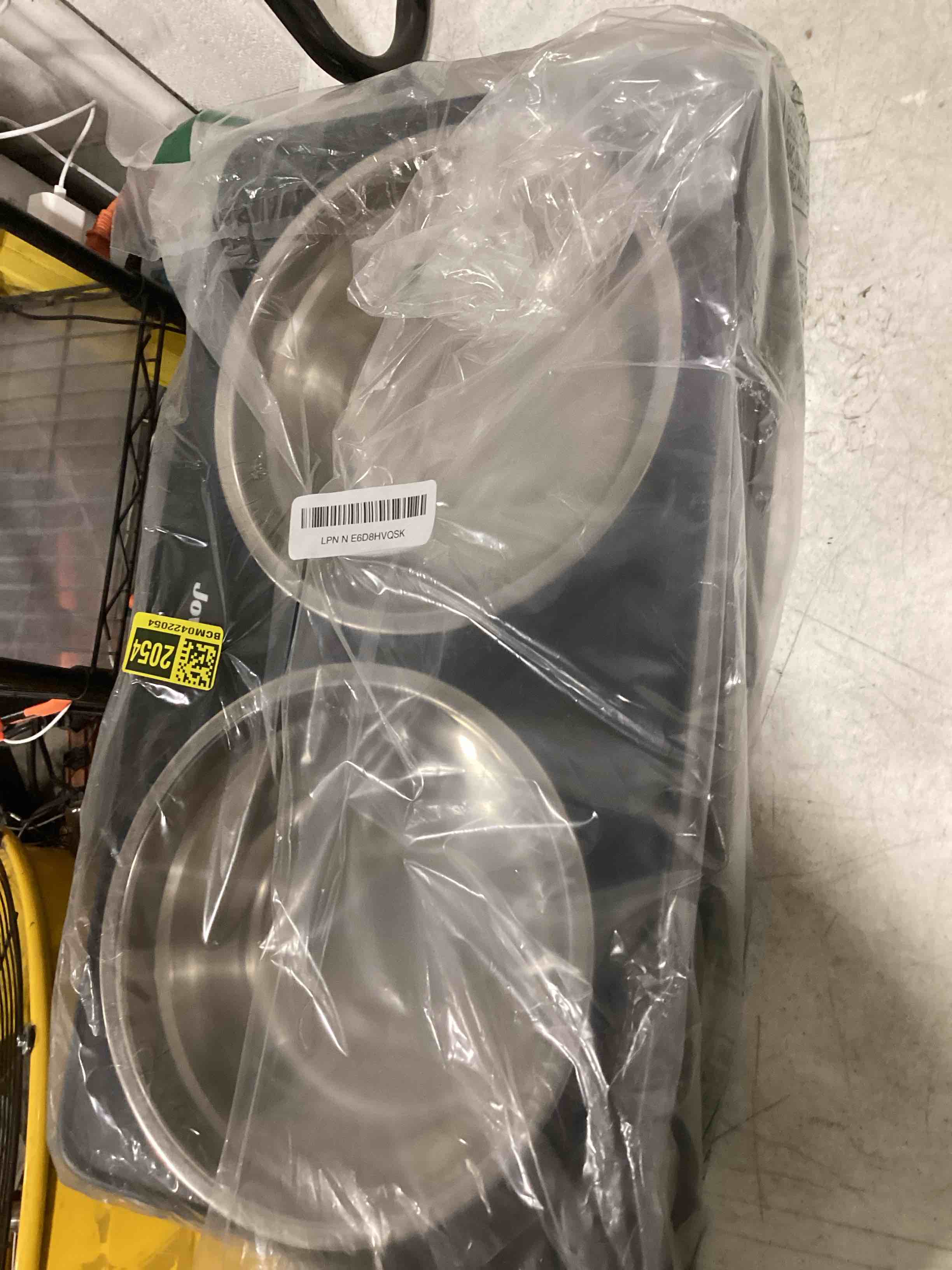 Condition photo showing Good Condition for jovrun elevated dog bowls for medium large size dogs, non-slip dog feeder with 2 stainless steel dishes, 5 heights adjustable raised bowls to 3.15?-8.66?-9.84?-11.02?-12.2?