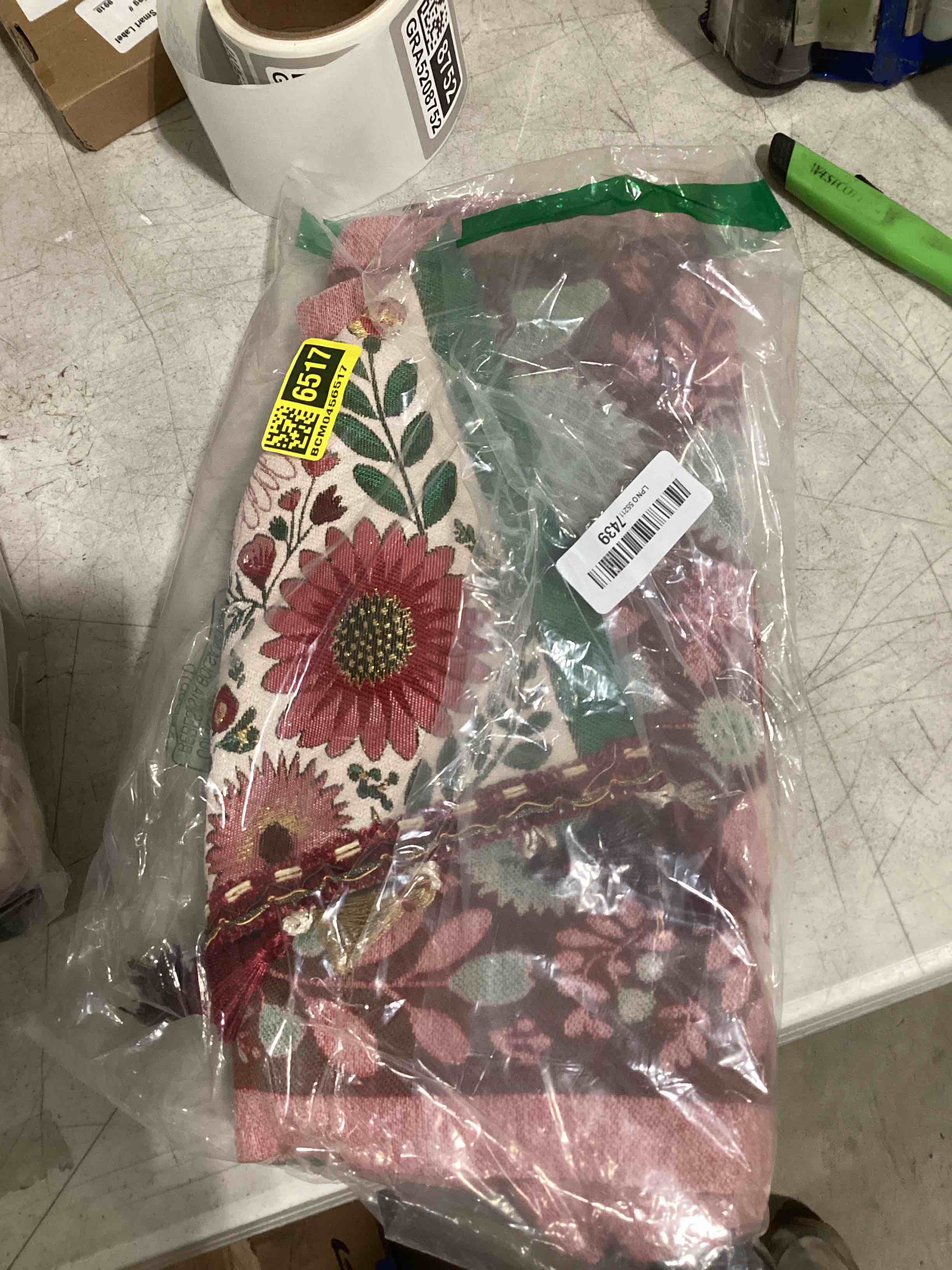 Condition photo showing As Is for tassel table runner vibrant red and pink floral design sunflower jacquard bed runner home restaurant kitchen living room dining coffee table cabinet decoration for party holiday picnic wedding-108" sunflower 13.7"×108"