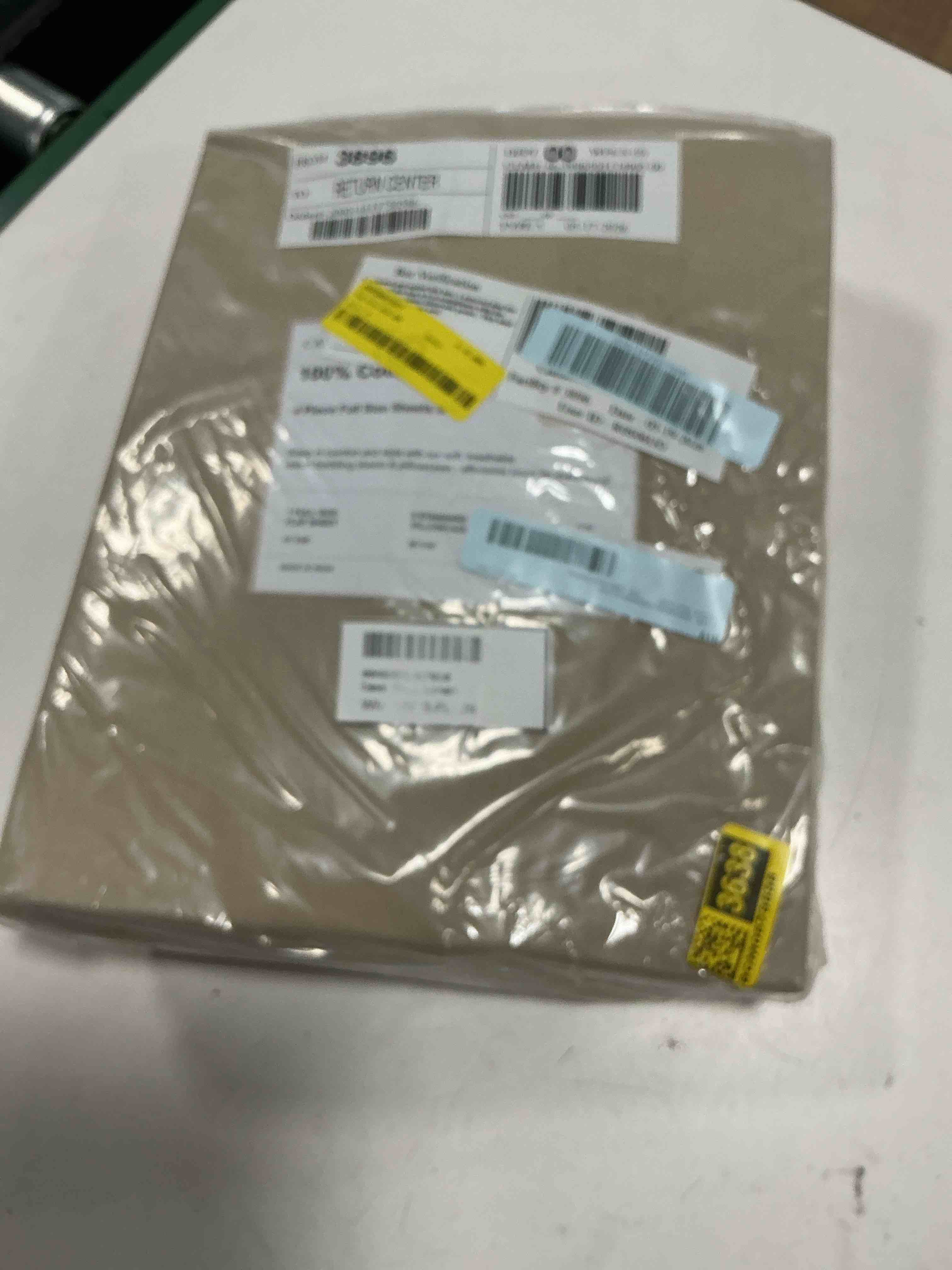Condition photo showing New/Like New for casa platino 100% cotton full size bed sheet set of 4  fit mattress upto 15  deep - linen
