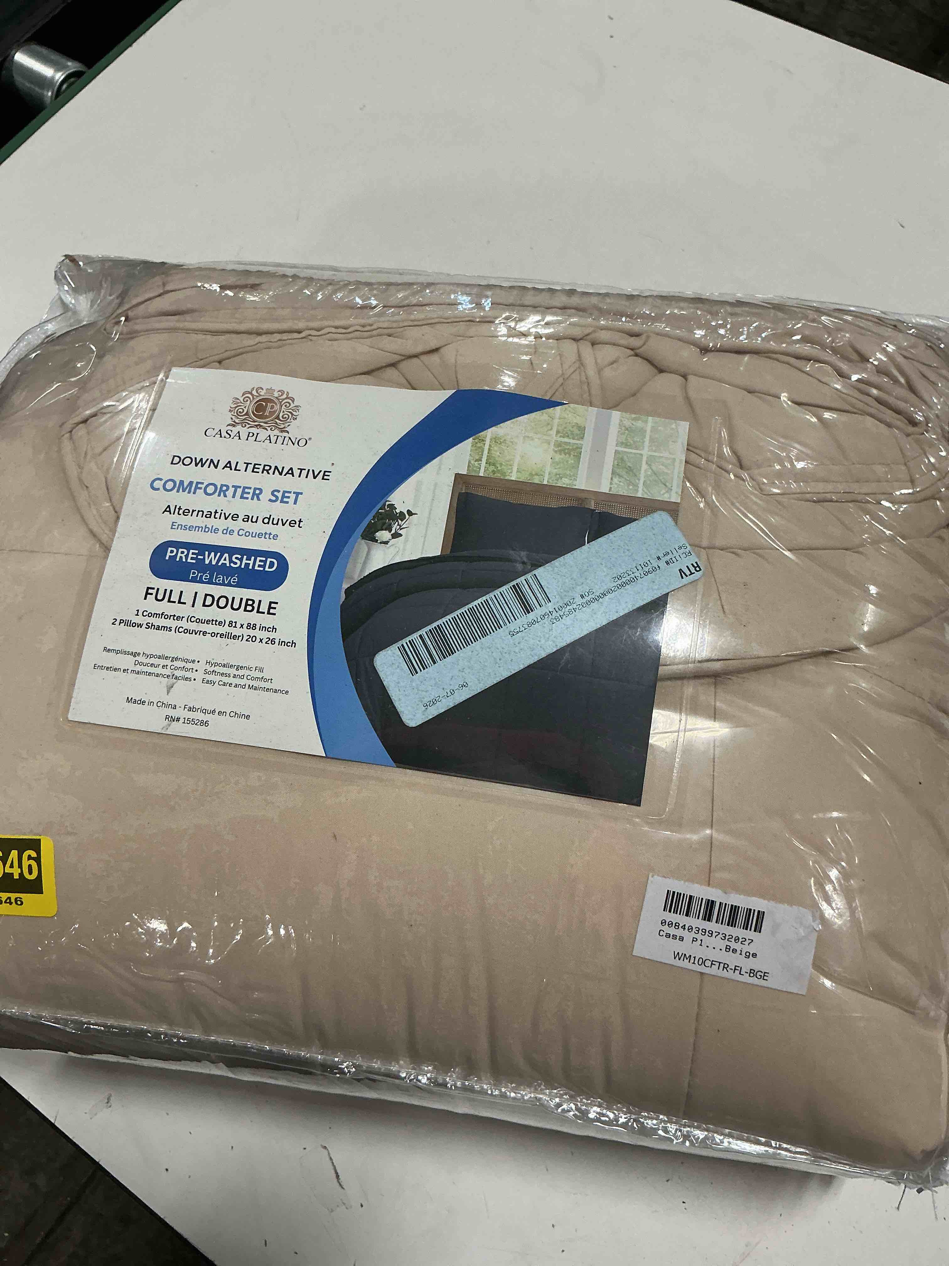 Condition photo showing New/Like New for casa platino double comforter set- cozy full comforter set - ultra soft hydro-brushed comforter set full - super soft & cozy bedding comforter full size set- beige