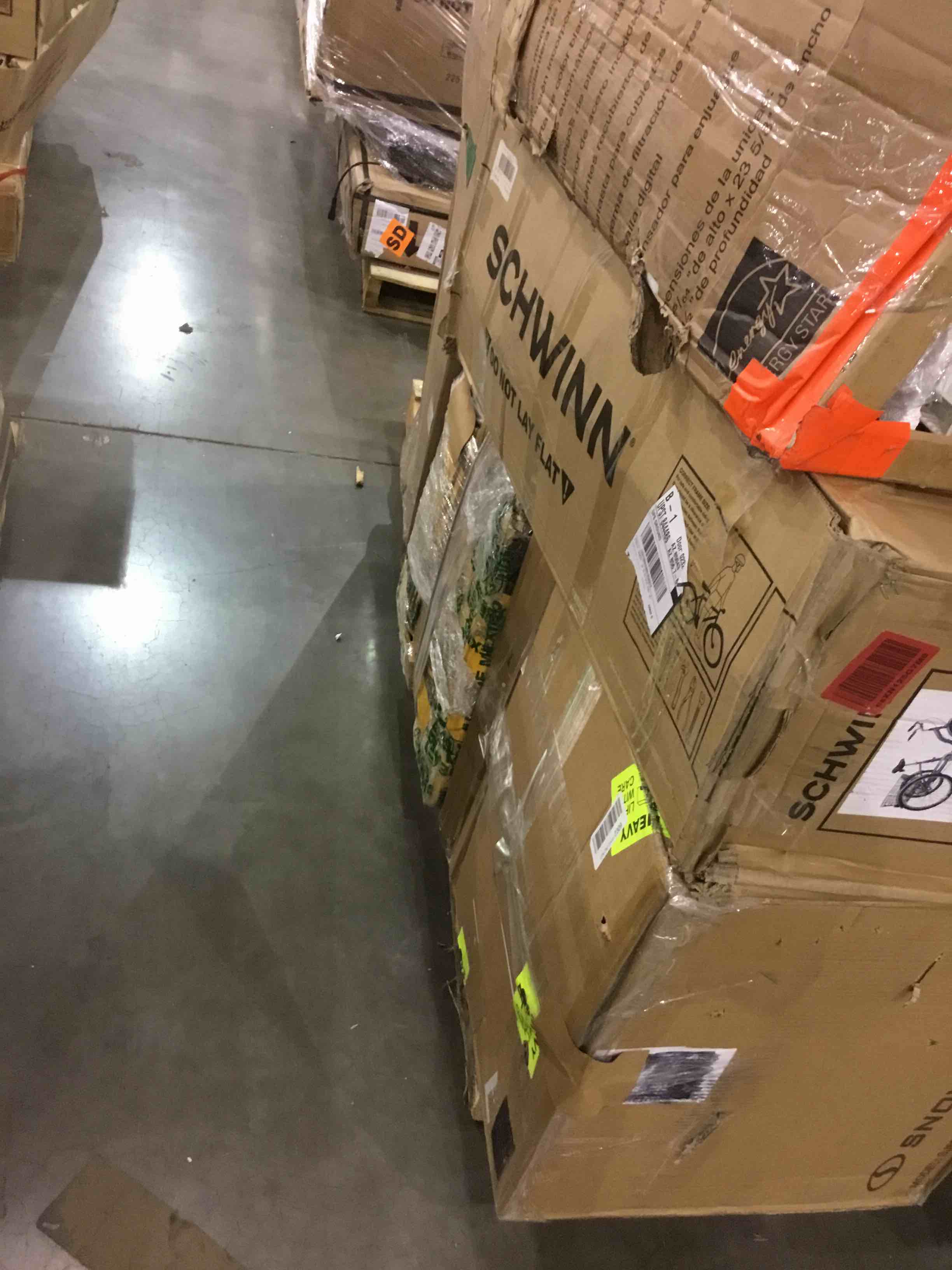 https://s3.amazonaws.com/lotting-images-prod/bidfta/BHL00041503_1677156188601.jpeg